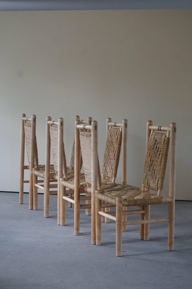 Mid-20th Century Set of 6 French Mid Century Naturalist Woven Highback Chairs in Solid Elm, 1960s For Sale