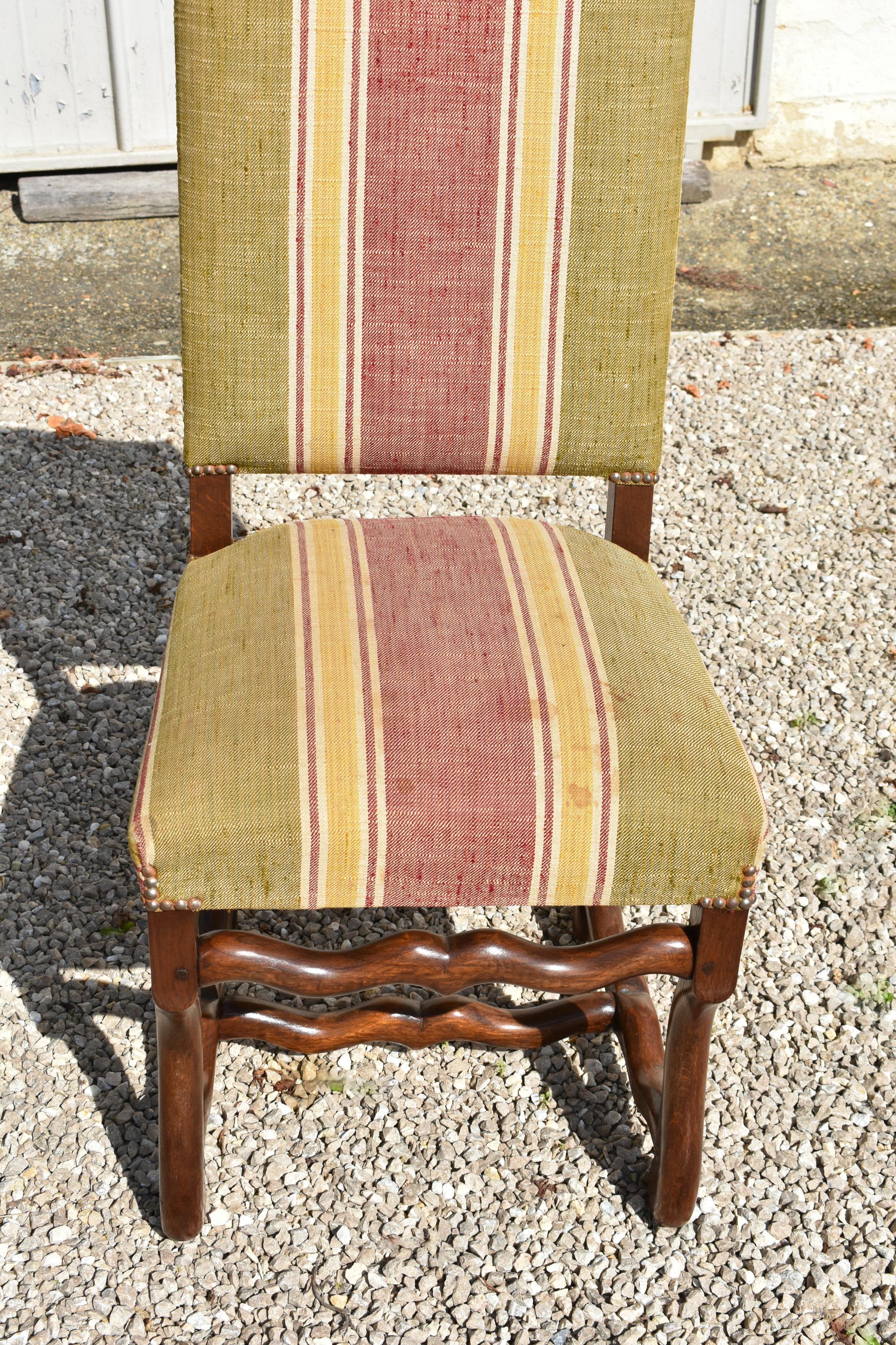 Set of 6 French Os de Mouton Dining Chairs in Oak Style Louis XIII For Sale 6