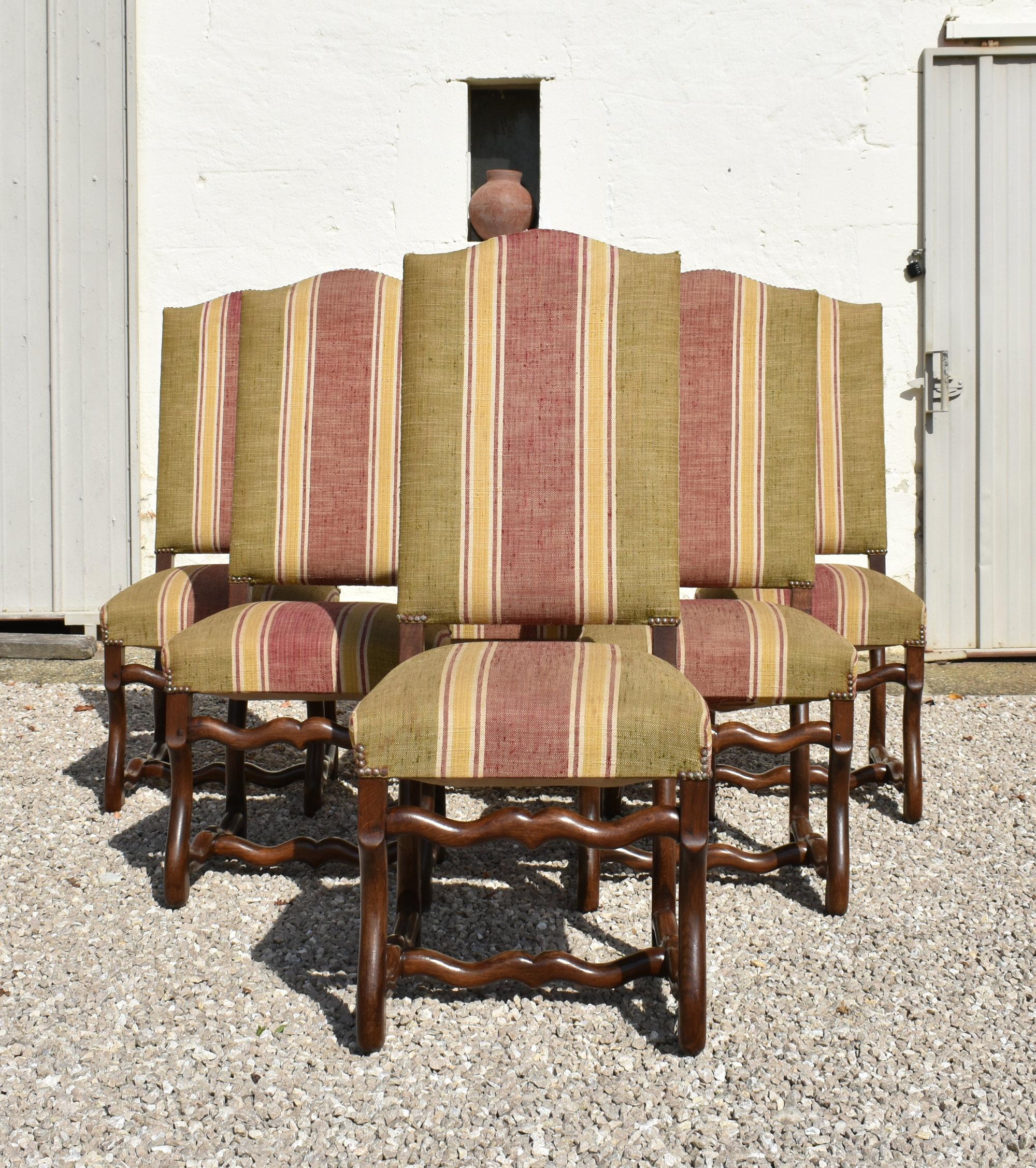 Set of 6 French Os de Mouton Dining Chairs in Oak Style Louis XIII In Good Condition For Sale In SAINTE-COLOMBE, FR