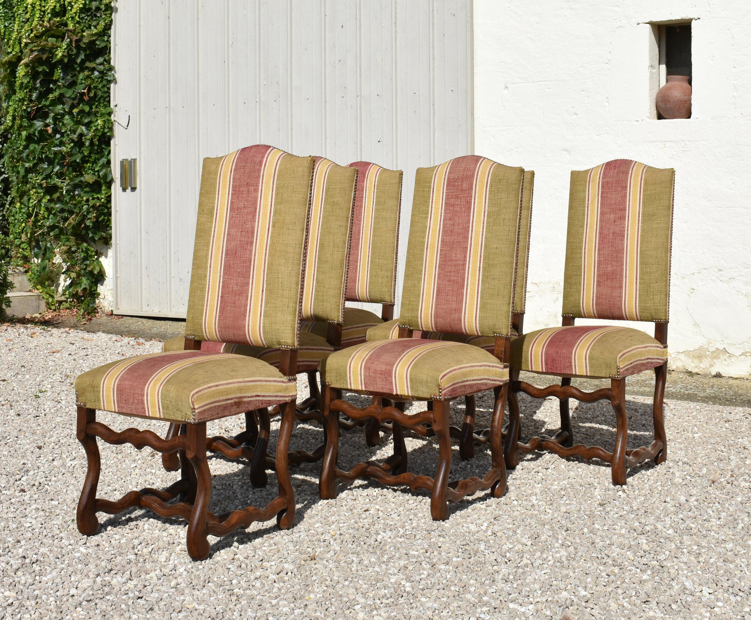 20th Century Set of 6 French Os de Mouton Dining Chairs in Oak Style Louis XIII For Sale