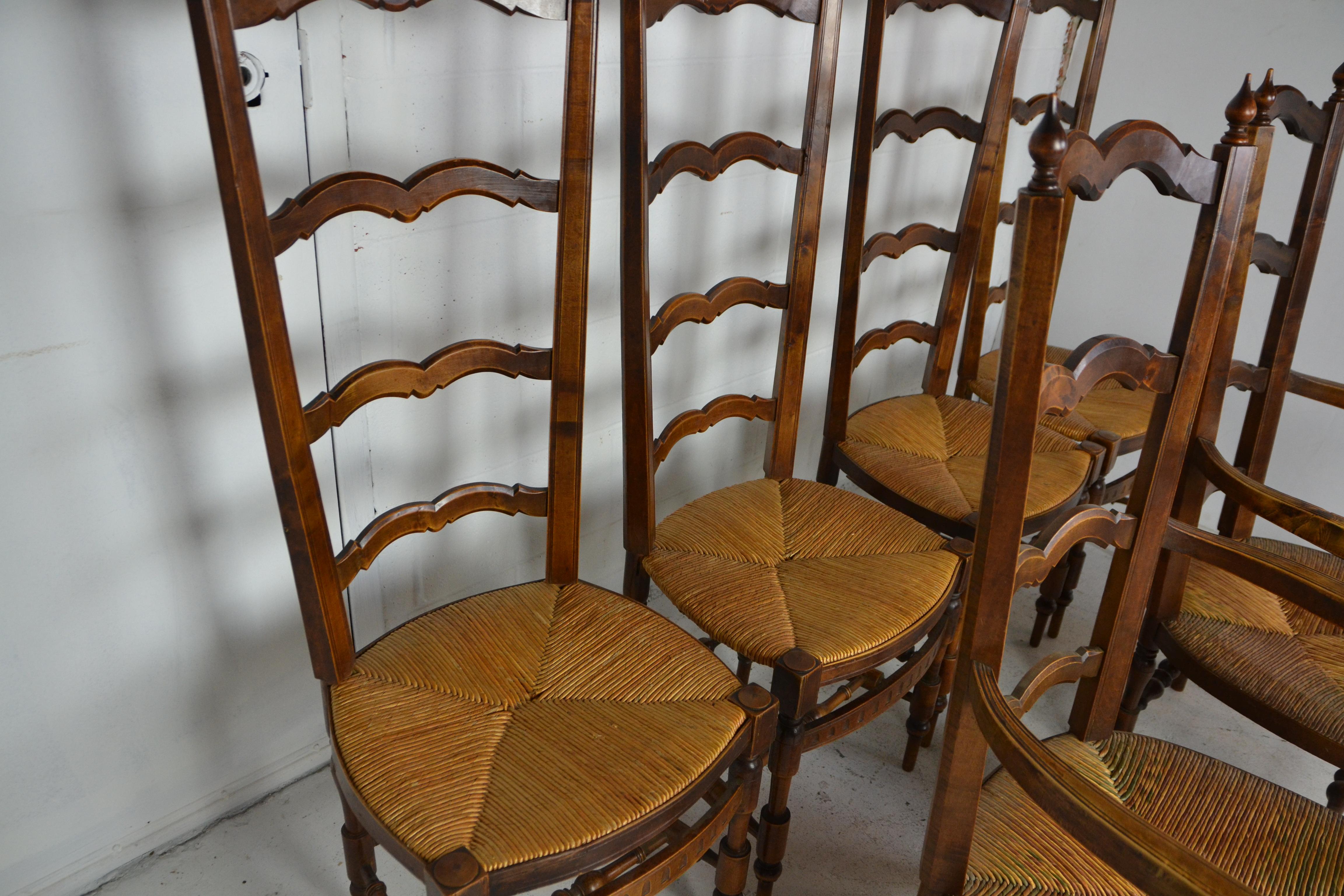 Set of 6 French Provincial Ladder-Back Chairs In Good Condition In Pomona, CA