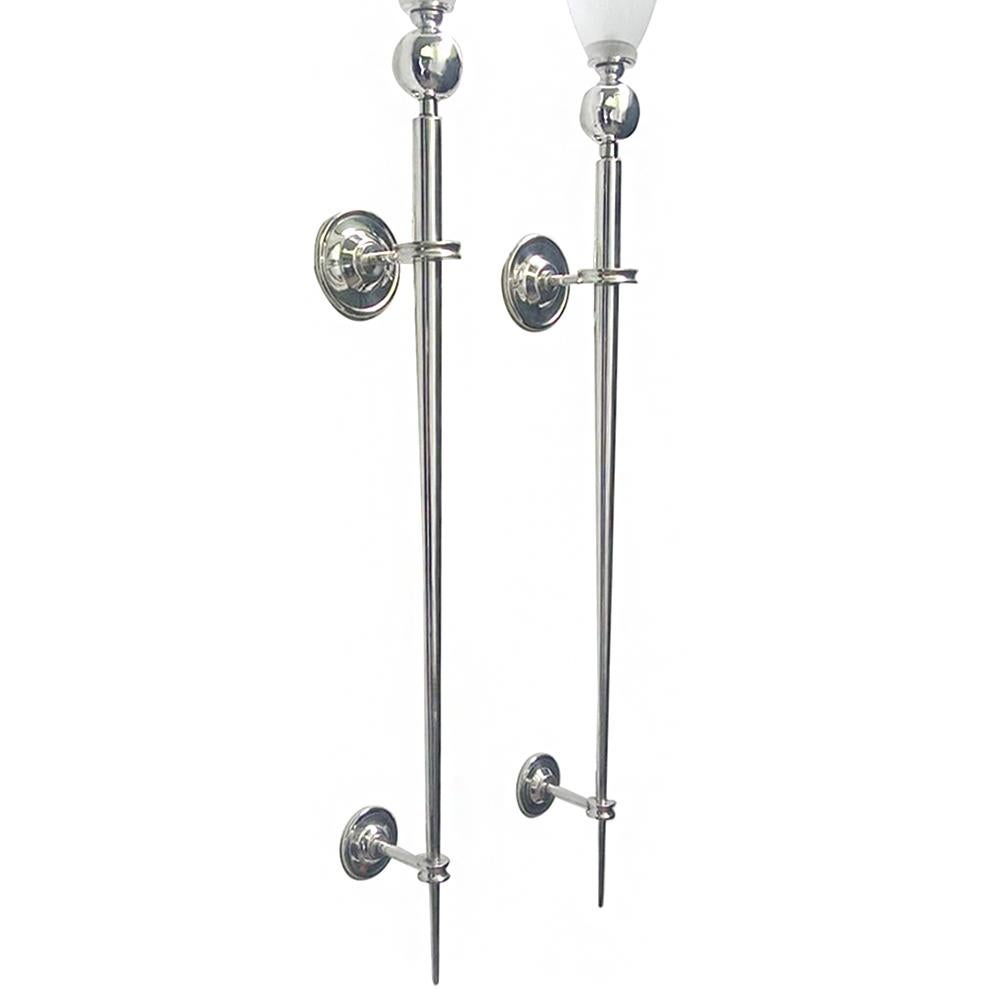 Set di 6 lampade francesi in argento. Venduto a coppia. In condizioni buone in vendita a New York, NY