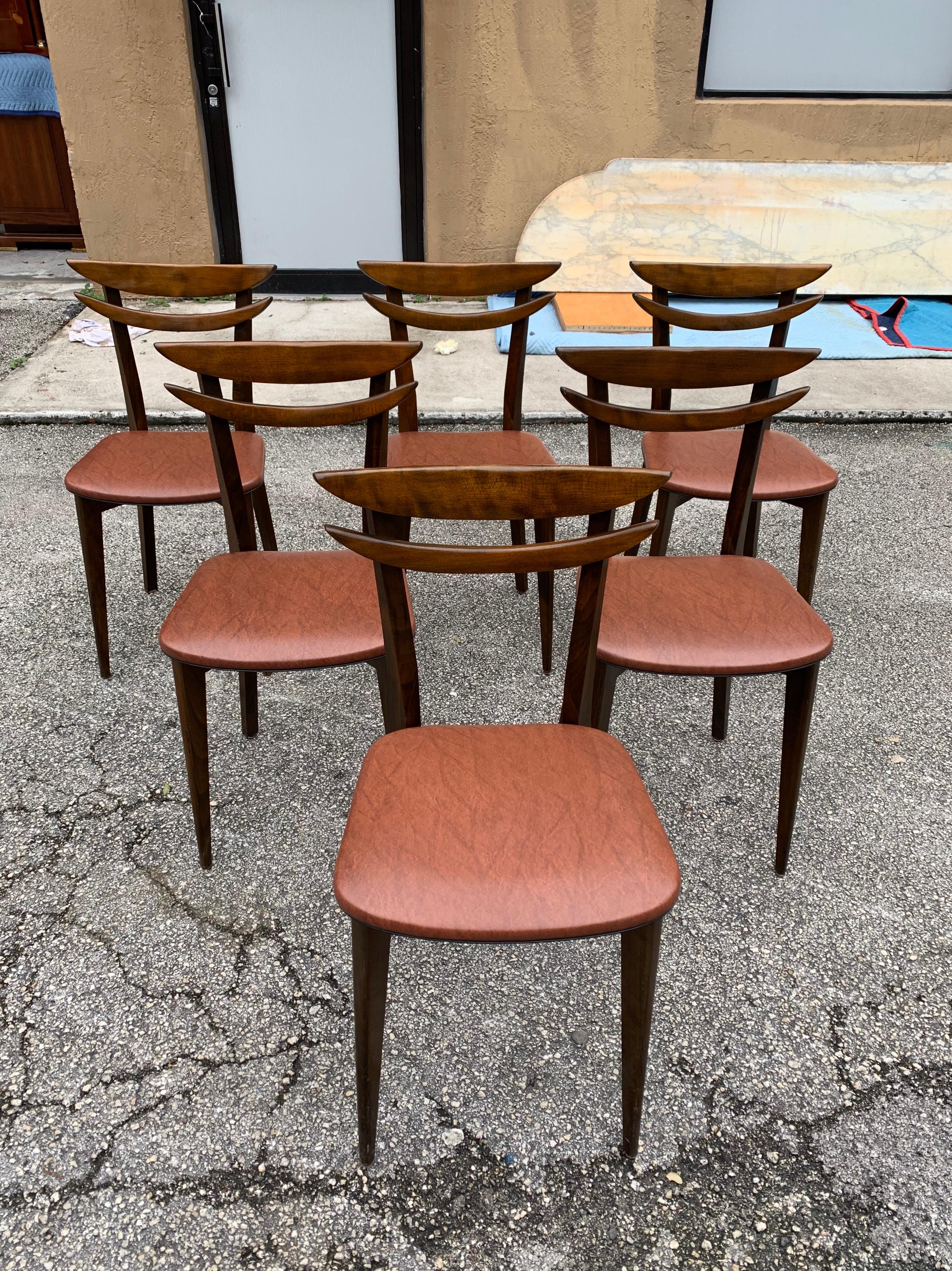 Set of 6 French Vintage Mid-Century Modern Solid Mahogany Dining Chairs, 1950s In Good Condition For Sale In Hialeah, FL