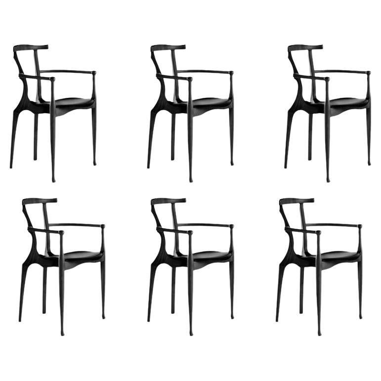 Lot de 6 chaises de salle à manger "Gaulino" en frêne teinté noir, assise en cuir noir Espagne