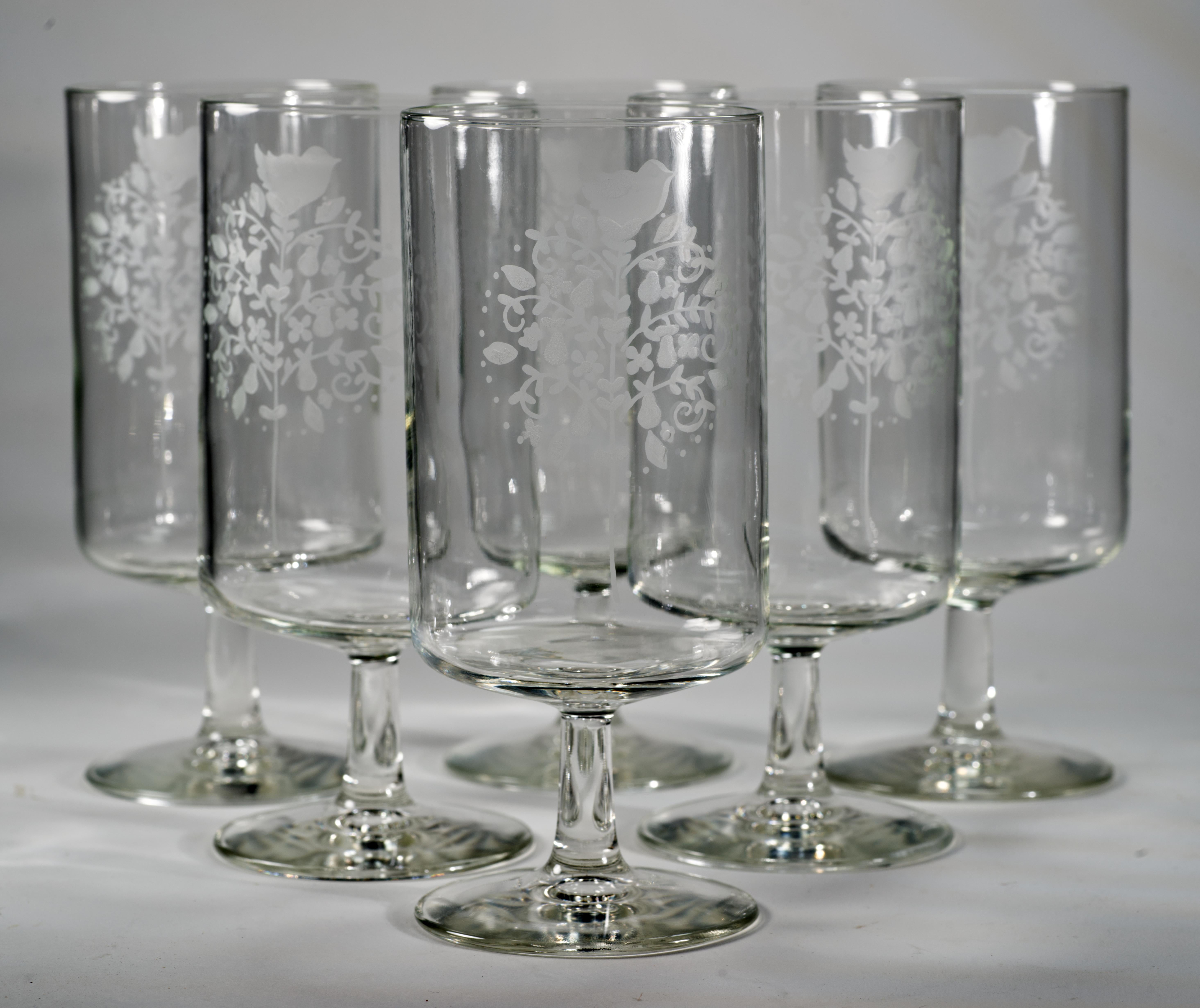 Scandinavian Modern Set of 6 Georg Jensen Etched Glasses, Partridge in a Pear Tree, Danish Modern For Sale