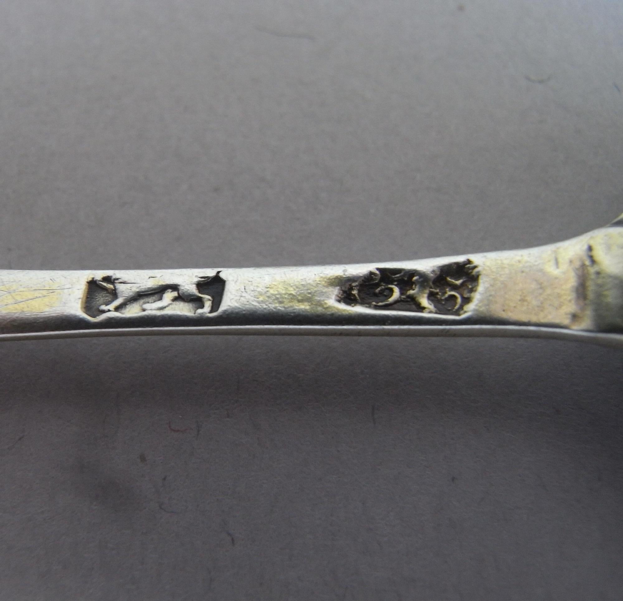 British Set of 6 George II Silvergilt Teaspoons Made in London by Elias Cachart, 1745 For Sale
