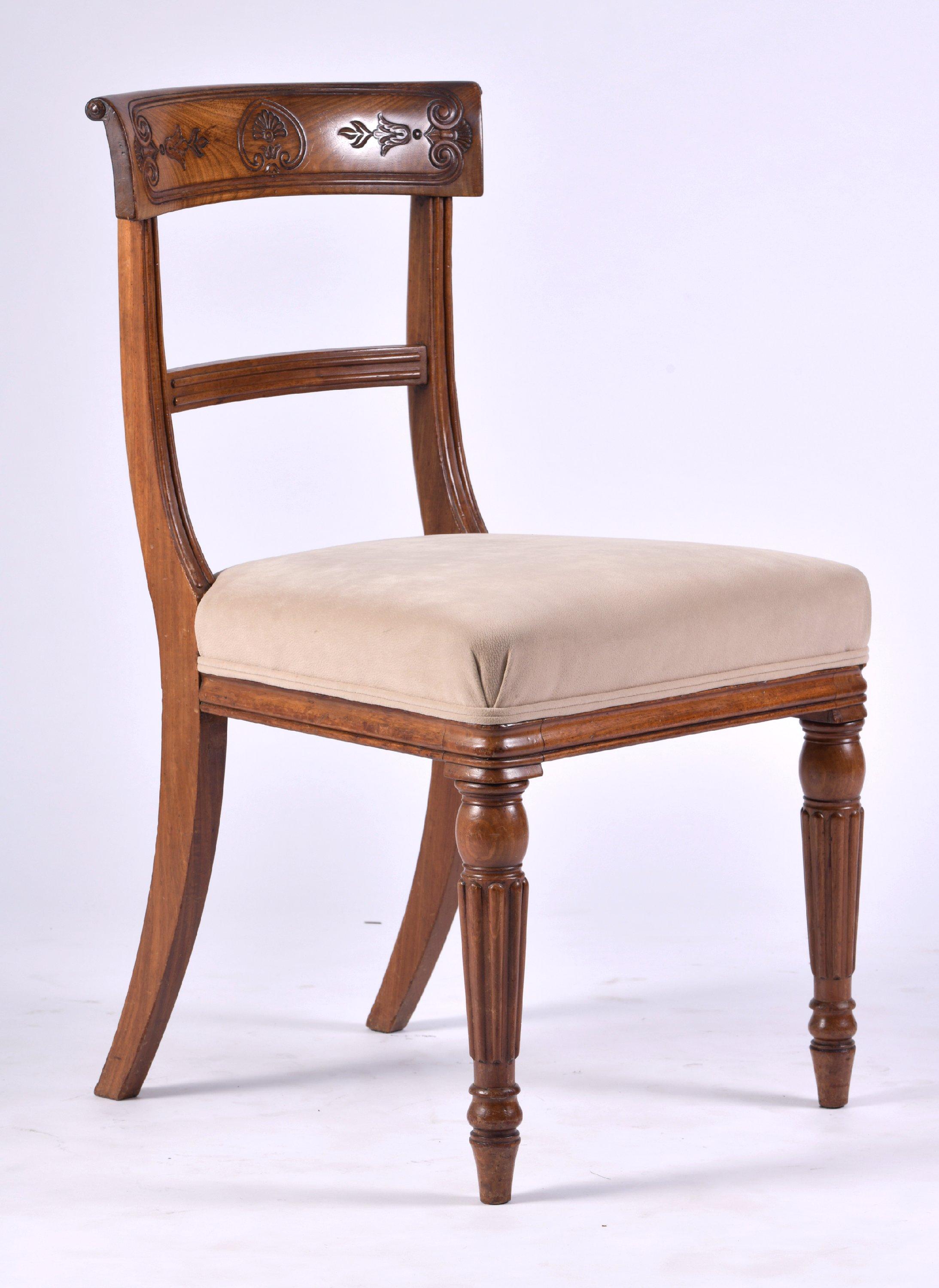 British Set of 6 George IV Mahogany Dining Chairs in the Manner of Gillows