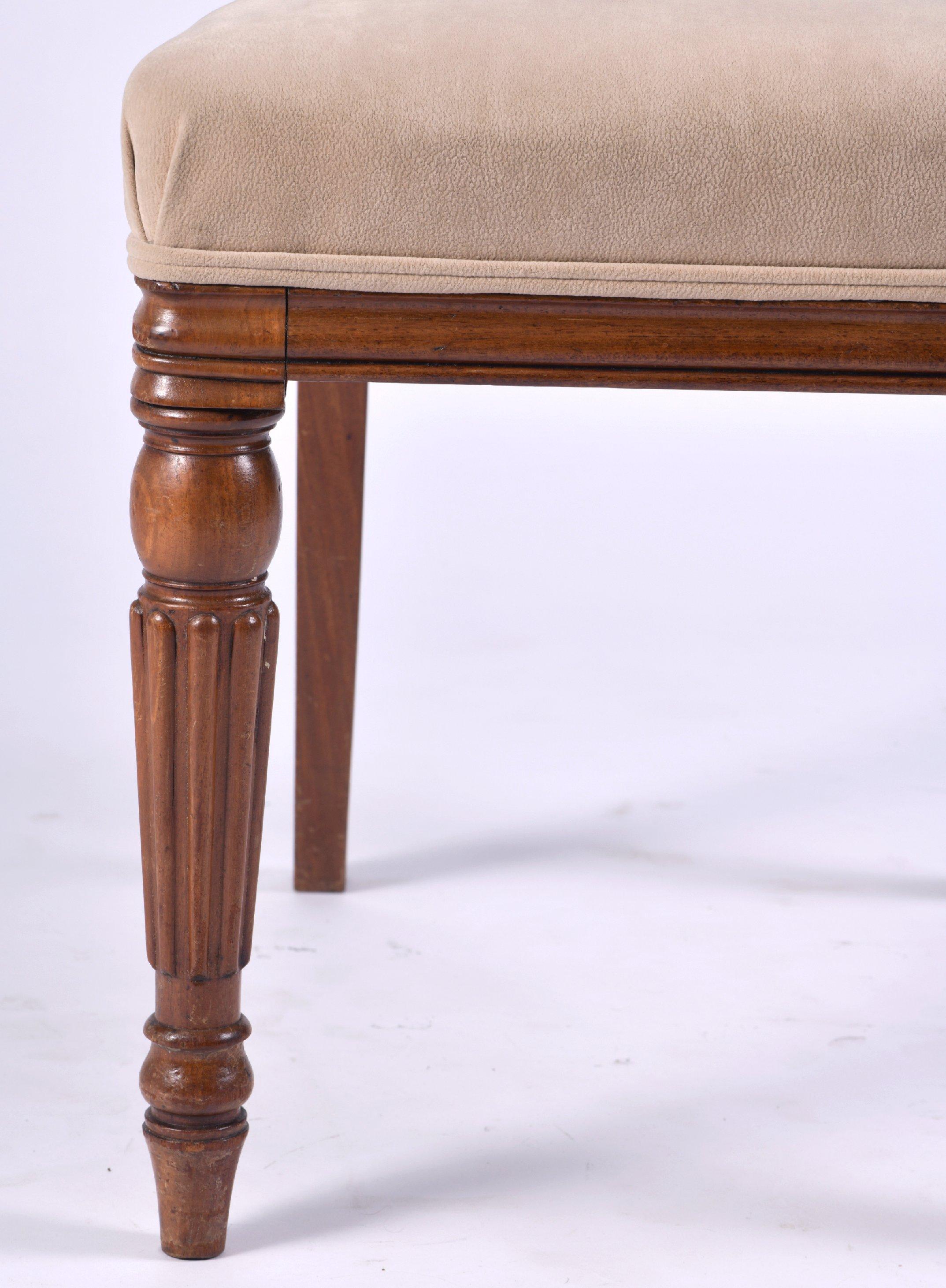19th Century Set of 6 George IV Mahogany Dining Chairs in the Manner of Gillows