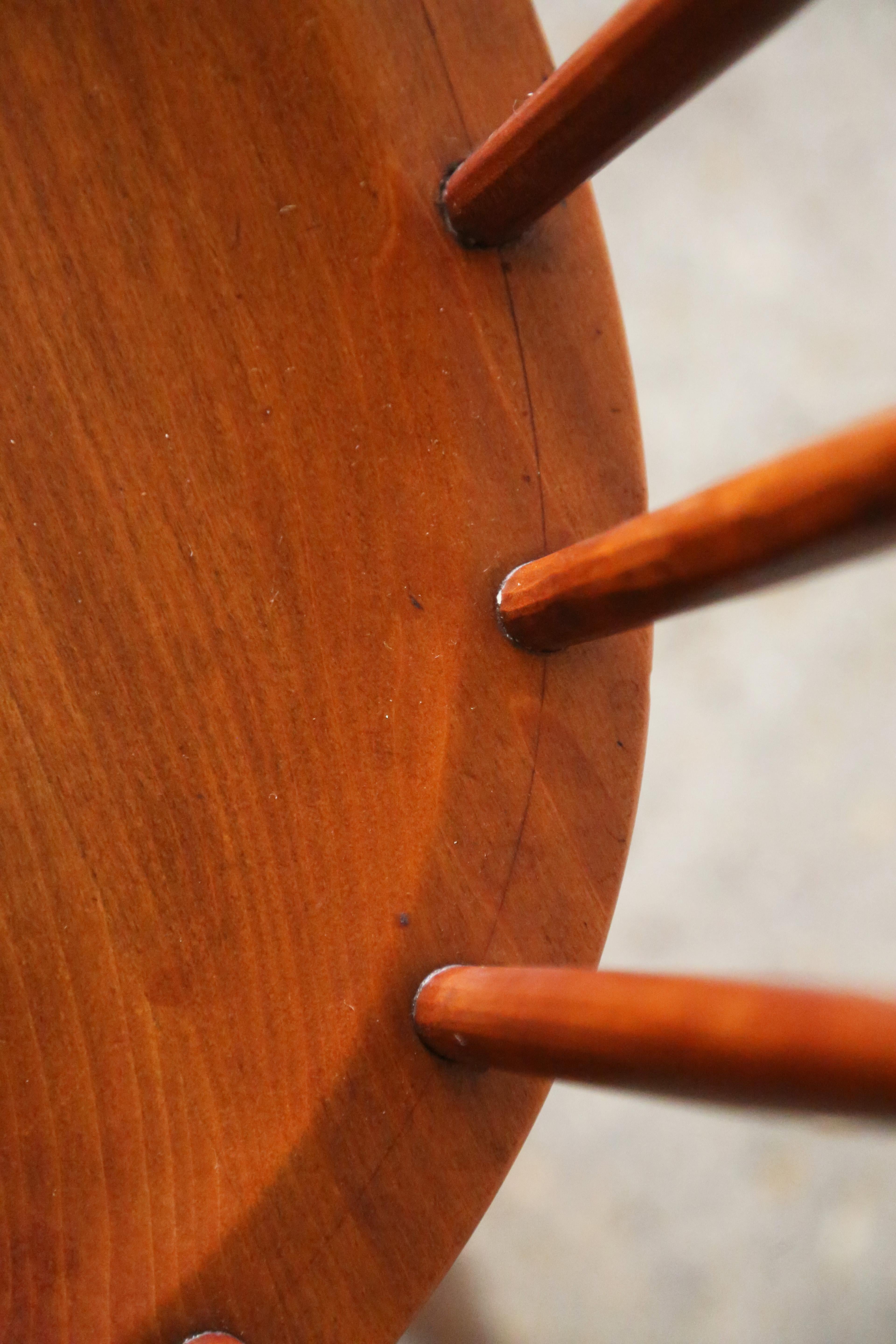 Satz von 6 George Nakashima Studio-Stühlen mit gerader Rückenlehne aus massivem Kirschbaumholz im Angebot 3