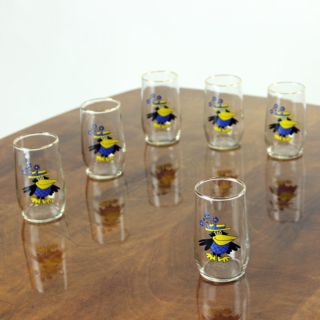 Set of 6 Glasses with Pring and Gold, Czechoslovakia, 1960s In Excellent Condition For Sale In Zohor, SK