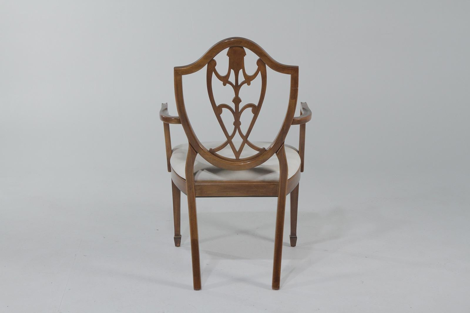 Set of 6 Gorgeous Shield Back Mahogany Dining Chairs In Excellent Condition In Hopewell, NJ