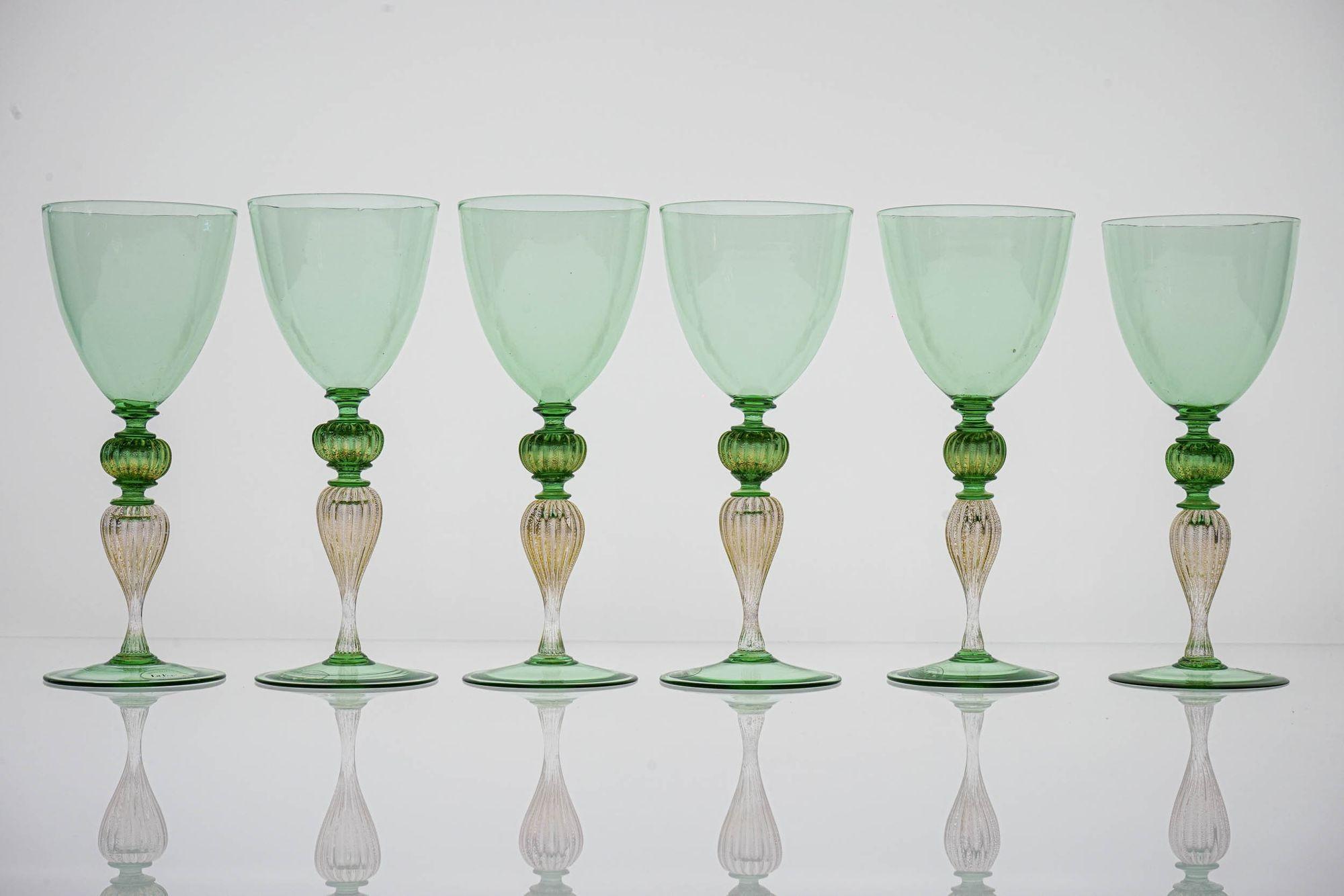 Fine XX secolo Set di 6 bicchieri da vino Greene & Greene. La Fenice. Foglia d'oro e gambo a coste.