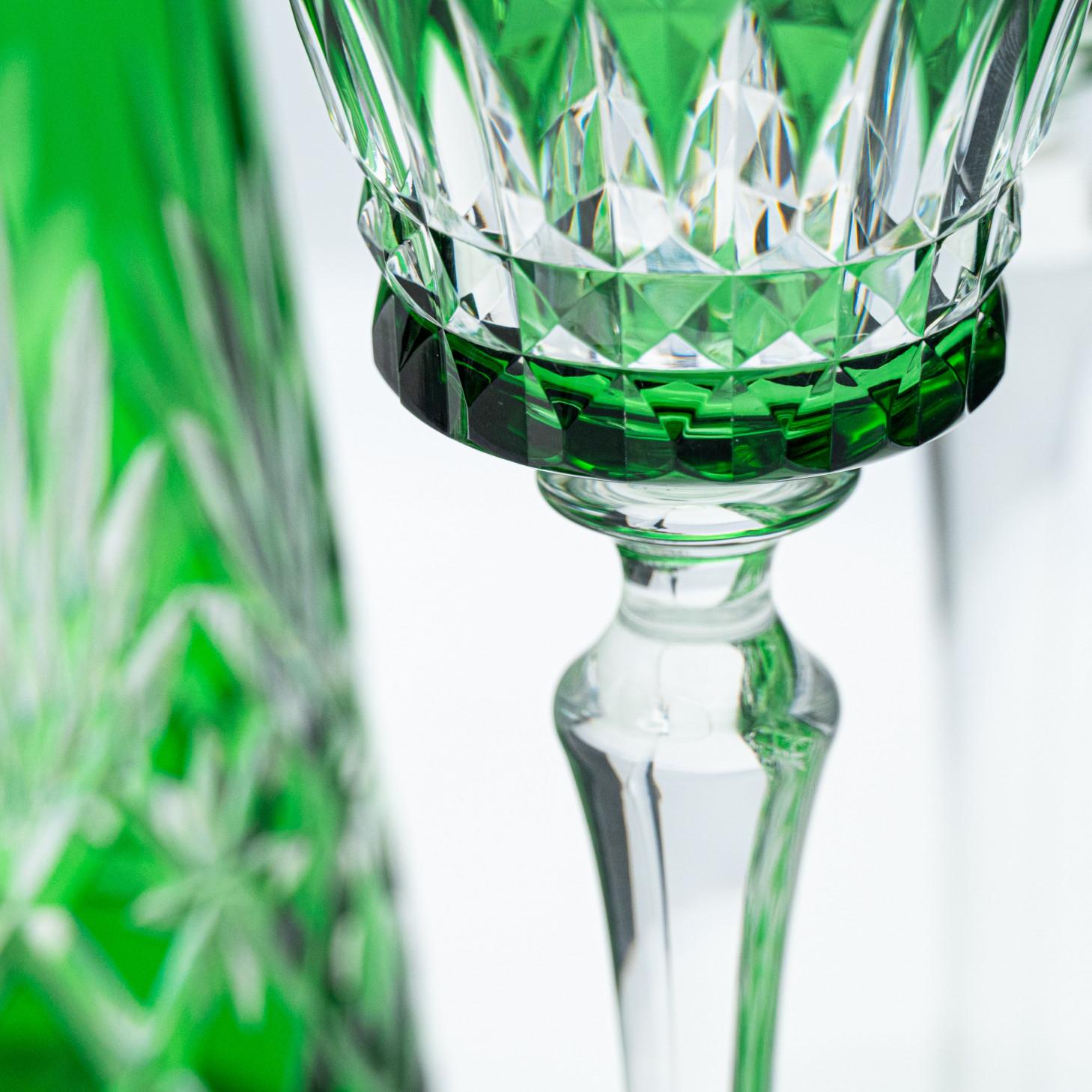 Cristal Ensemble de 6 verres de Baccarat en cristal vert superposé, 1 carat, Saint Louis en vente