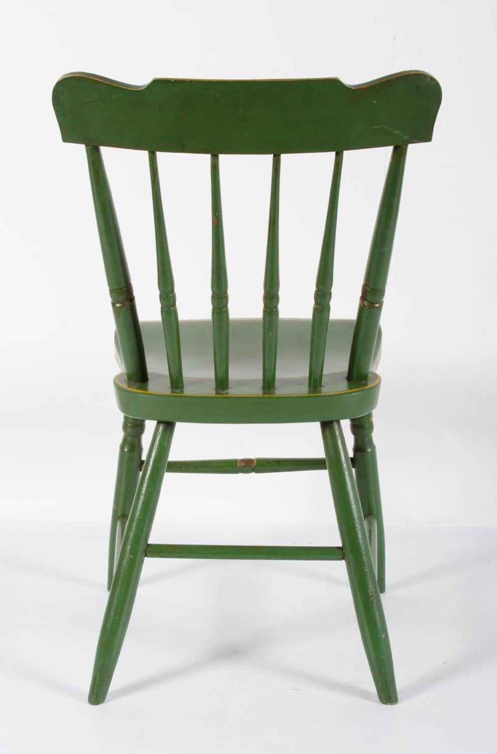 American Set of 6 Green Plank-Seaded Spindle-Back Chairs with Rose Decoration