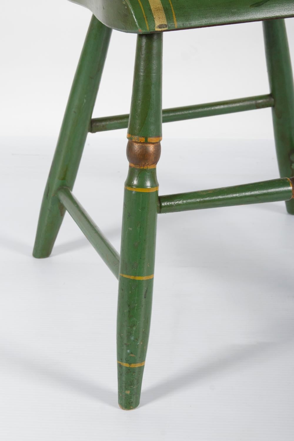 19th Century Set of 6 Green Plank-Seaded Spindle-Back Chairs with Rose Decoration