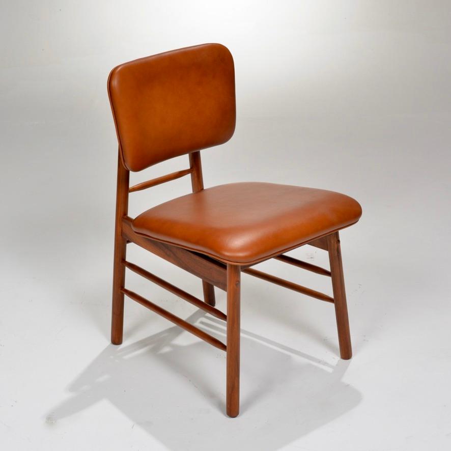 Set of six Greta Magnusson-Grossman for Glenn of California leather and walnut chairs, model 6260. Designed in 1952 and earned the 