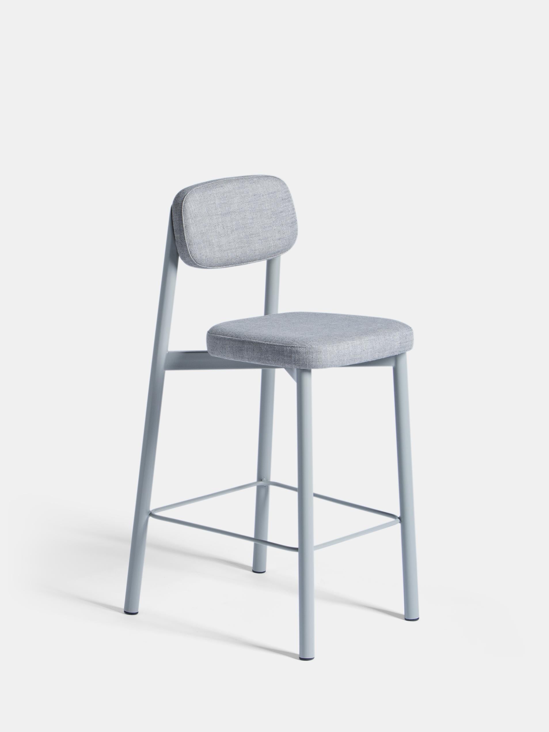 Set of 6 Grey Residence 65 Counter Chairs by Kann Design
Dimensions: D 50 x W 46 x H 93 cm.
Materials: Steel tube, HR foam, fabric upholstery Sahco Ellis 4 (11% viscose, 30 % linen).
Available in other colors.

All of the Residence seats were