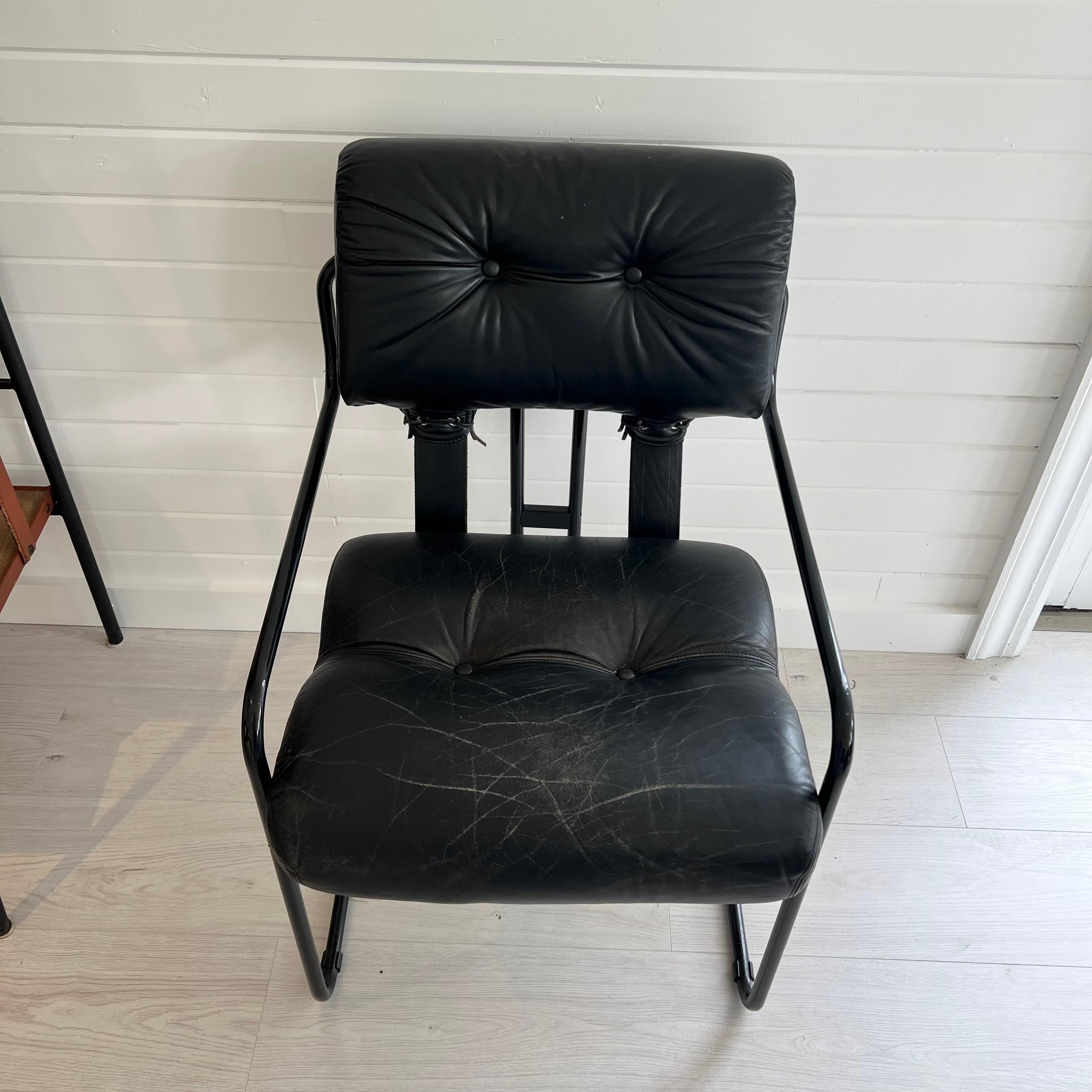 Ensemble de 6 chaises Guido Faleschini Tucroma en cuir noir, 1980 Italie en vente 2