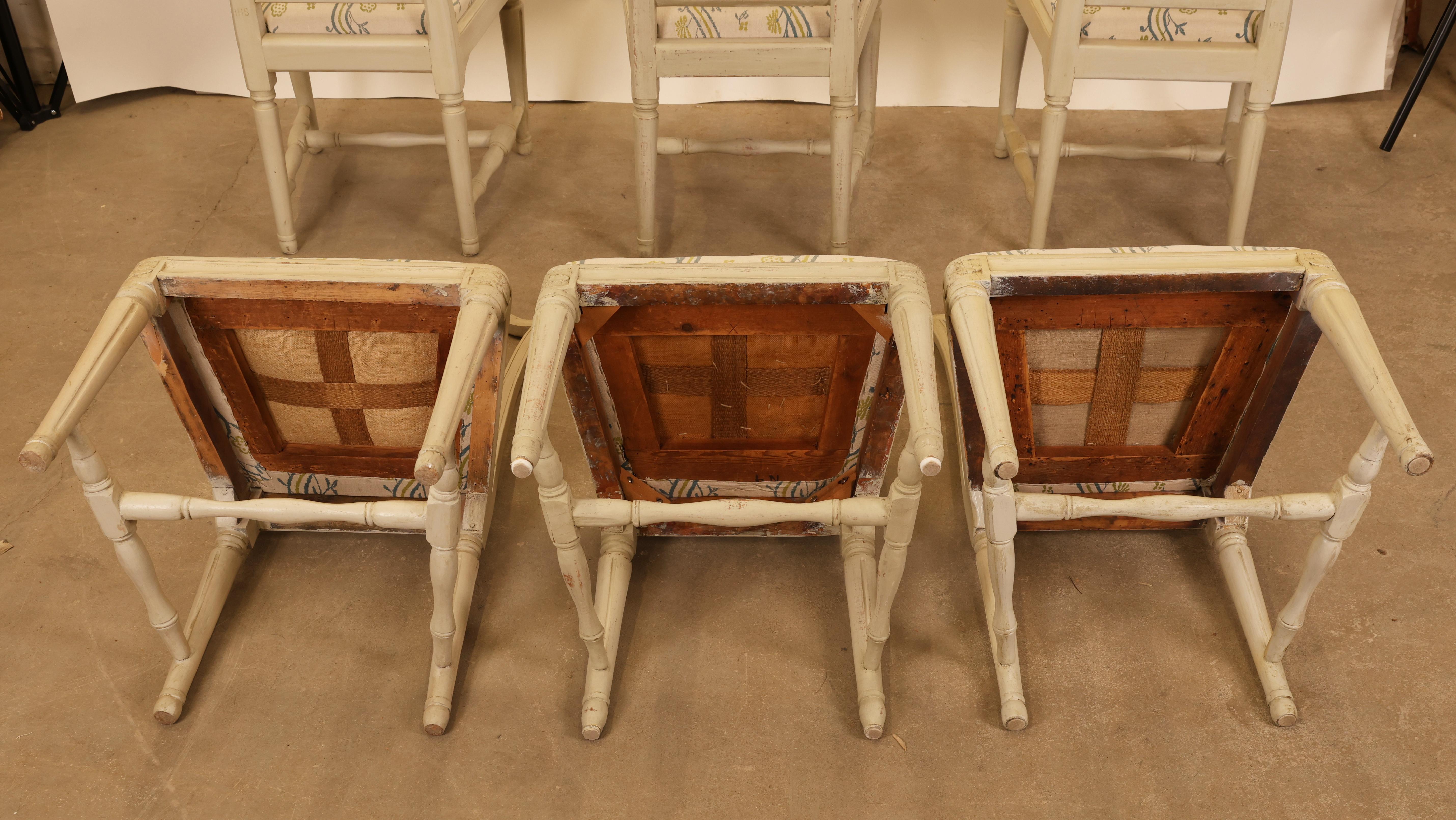 Swedish Set of 6 Gustavian Chairs, 18th Century For Sale