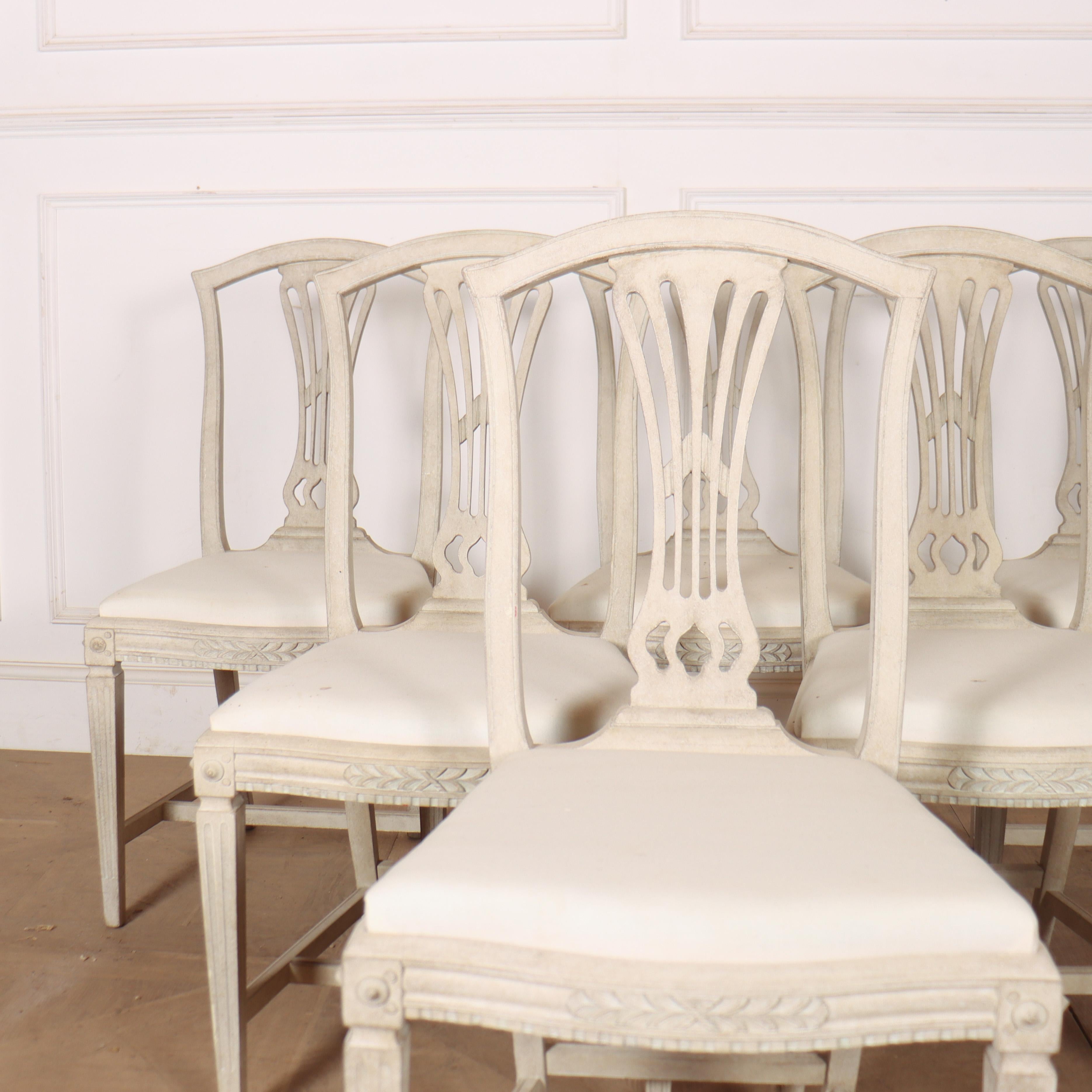 Svedese Set di 6 sedie da pranzo in stile gustaviano in vendita