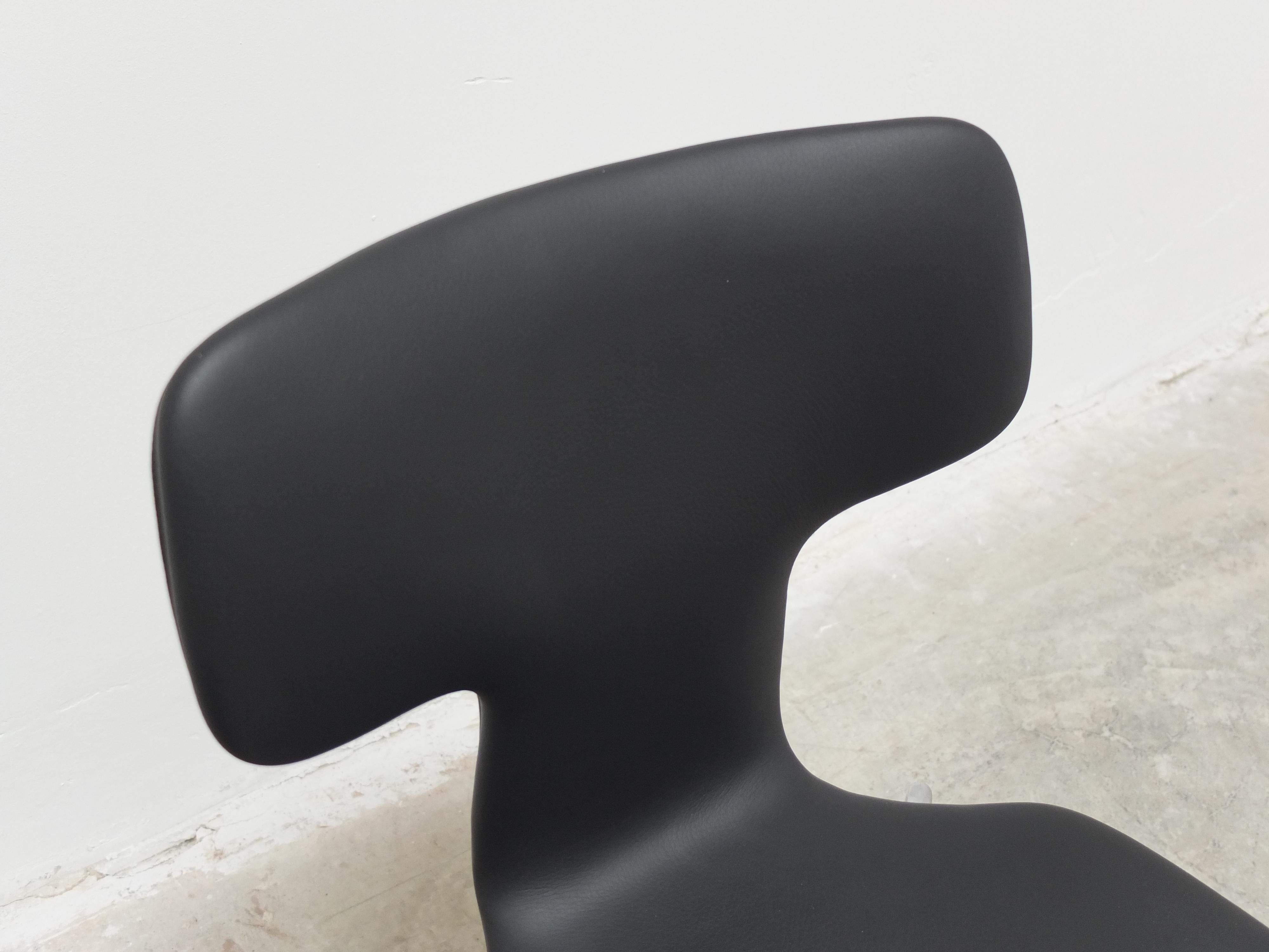 Set of 6 'Hammer' Chairs in Leather by Arne Jacobsen for Fritz Hansen, 1967 For Sale 4