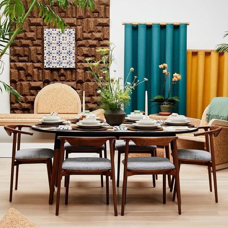 Set di 6 sedie da pranzo in legno di noce lavorate a mano in stile moderno scandinavo in vendita 7