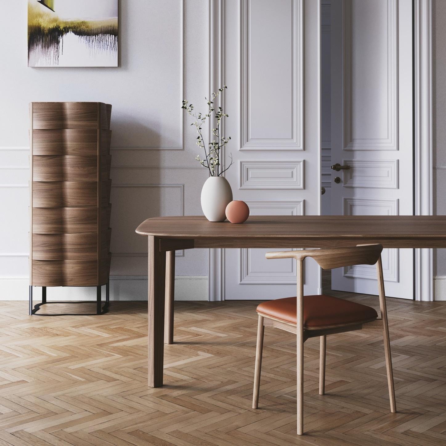 Set di 6 sedie da pranzo in legno di noce lavorate a mano in stile moderno scandinavo in vendita 8