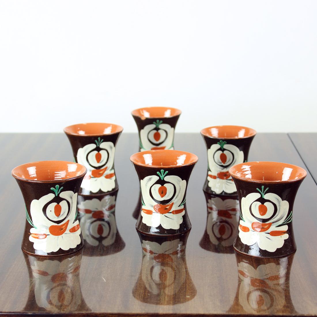 Folk Art Set of 6 Handmade Vintage Cups, Pozdisovce Czechoslovakia, 1950s For Sale