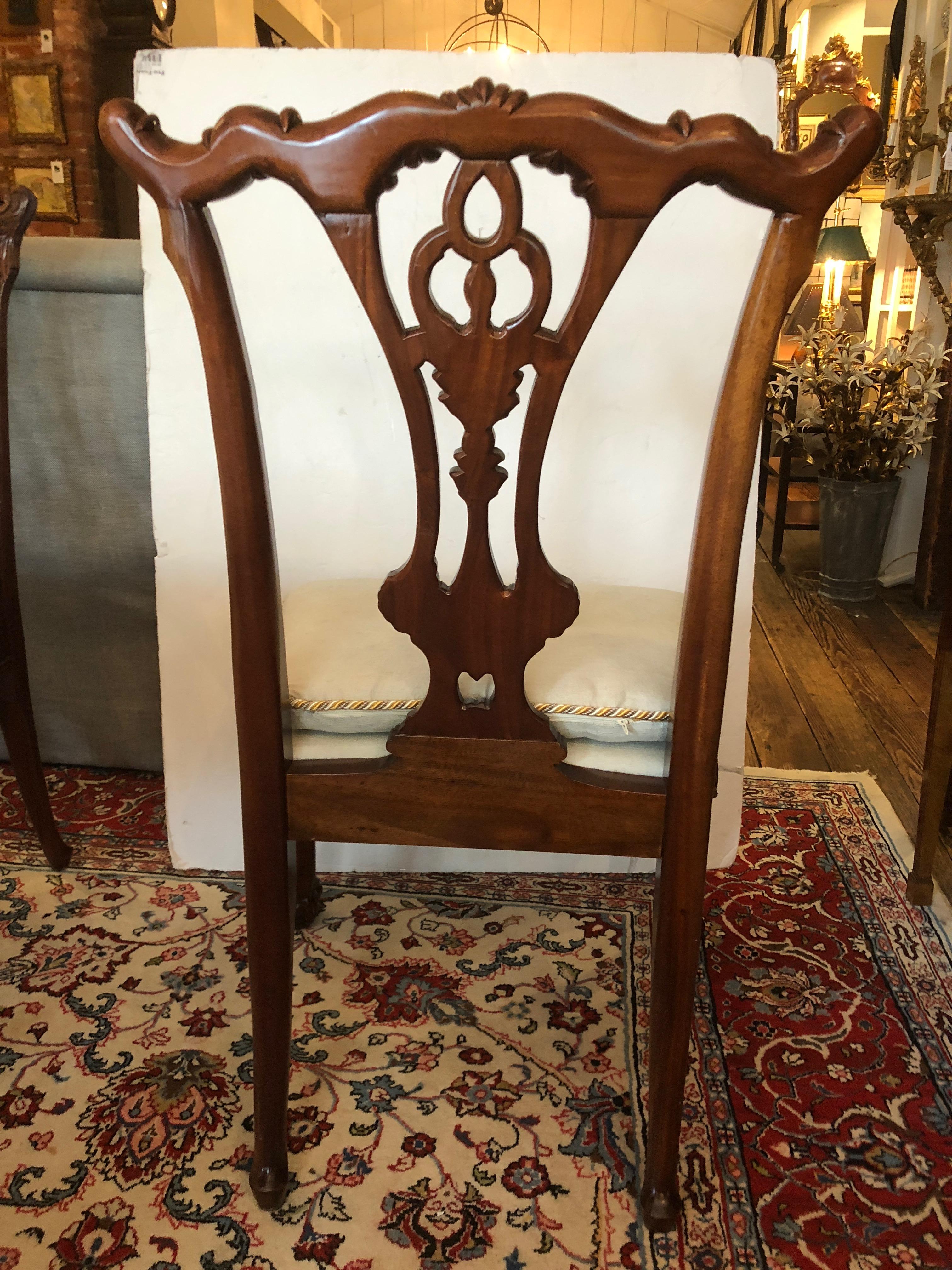 Mahogany Set of 6 Handsome Chippendale Style Dining Side Chairs