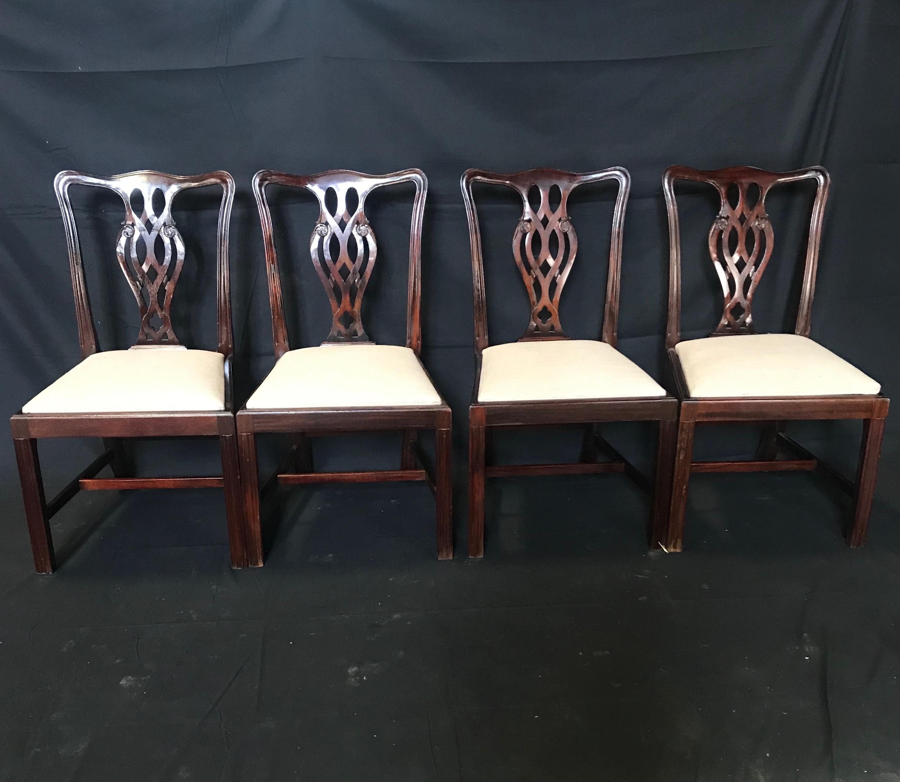Set of 6 Handsome Fine English Chippendale Style Dining Chairs 6