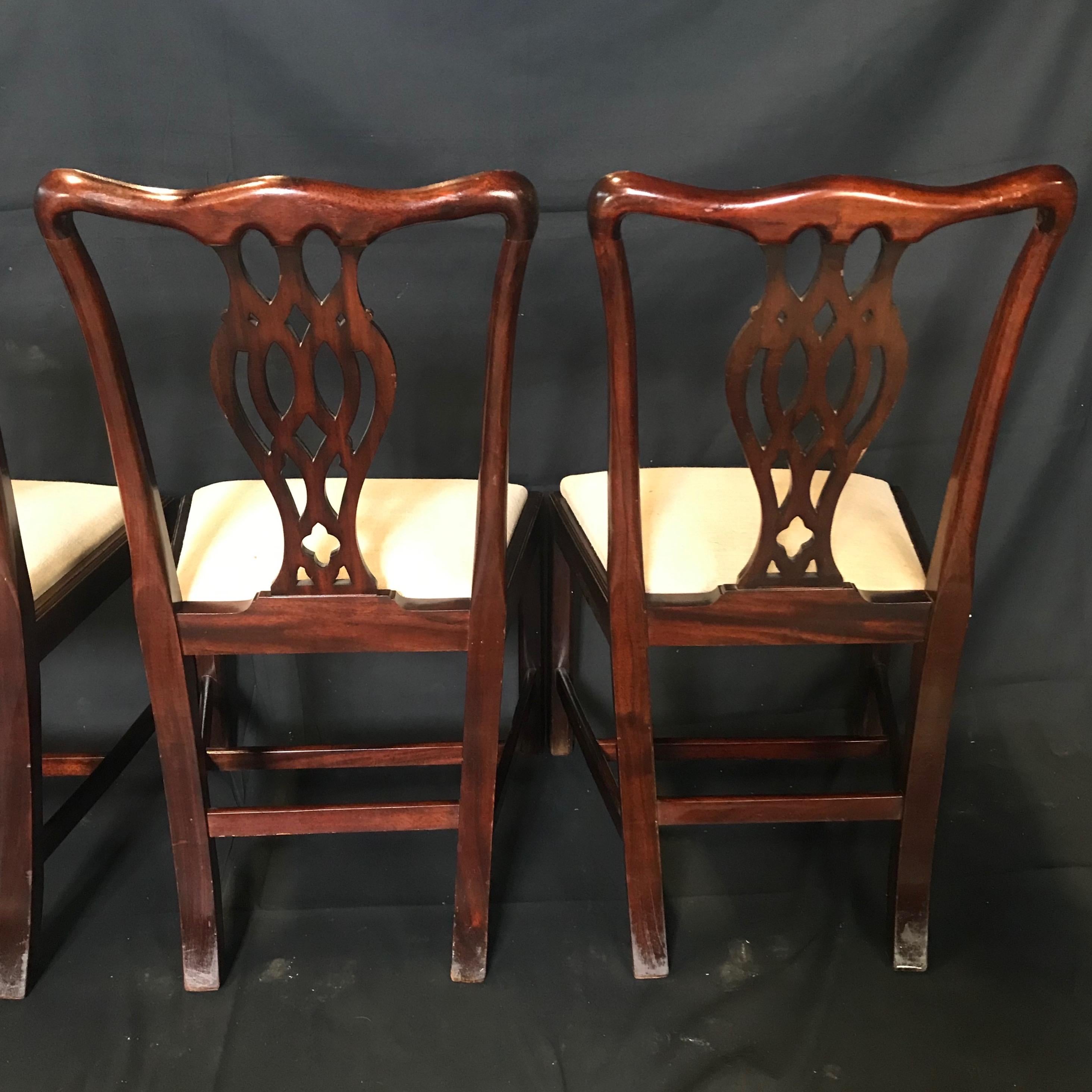 Set of 6 Handsome Fine English Chippendale Style Dining Chairs 13