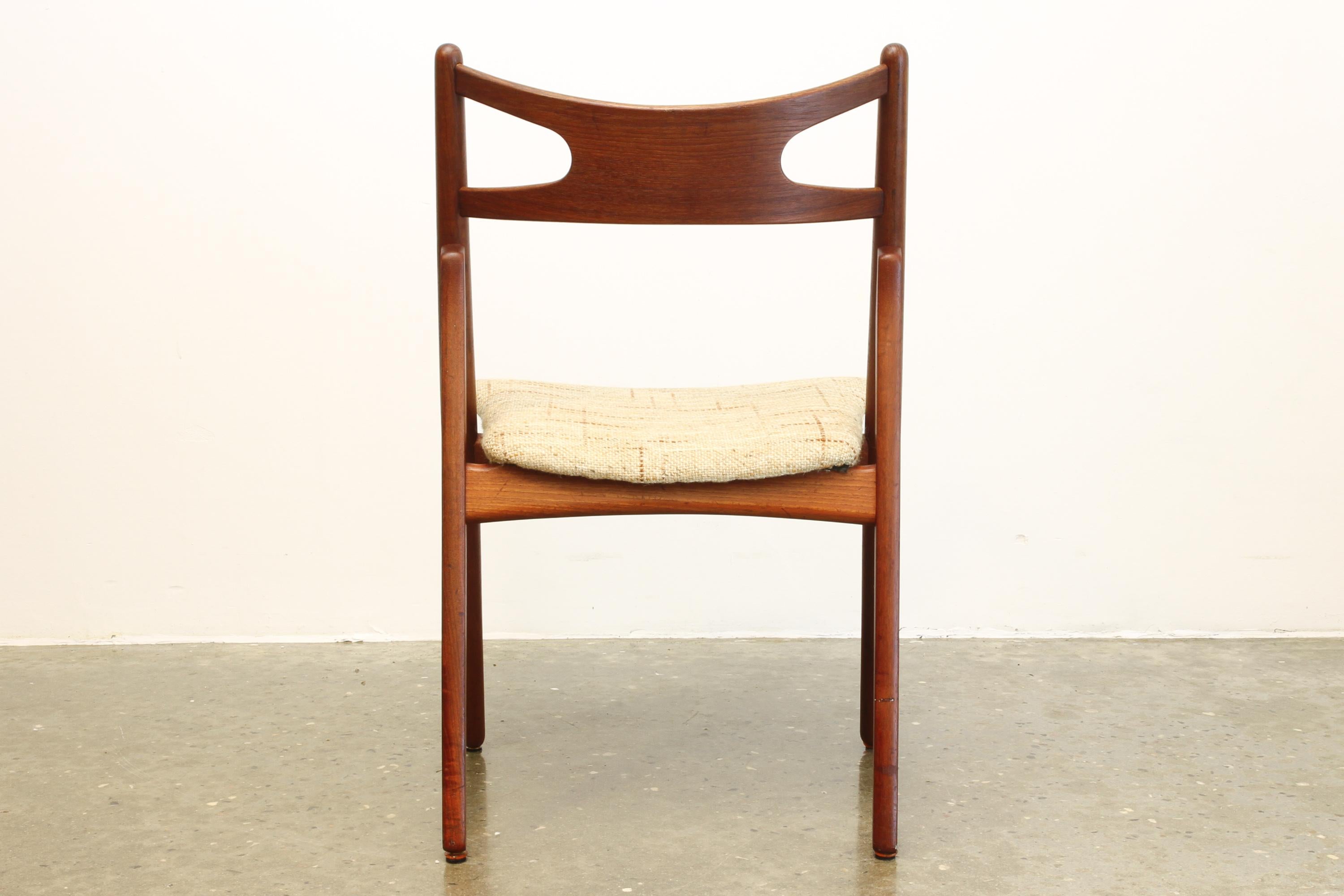 Set of 6 Hans J. Wegner Sawbuck Chair CH 29 in Teak for Carl Hansen, 1960s 4