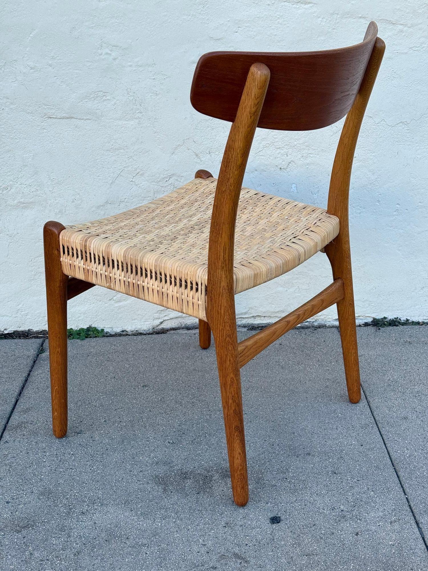 Canna Set di 6 sedie da pranzo Hans Wegner CH 23 in vendita