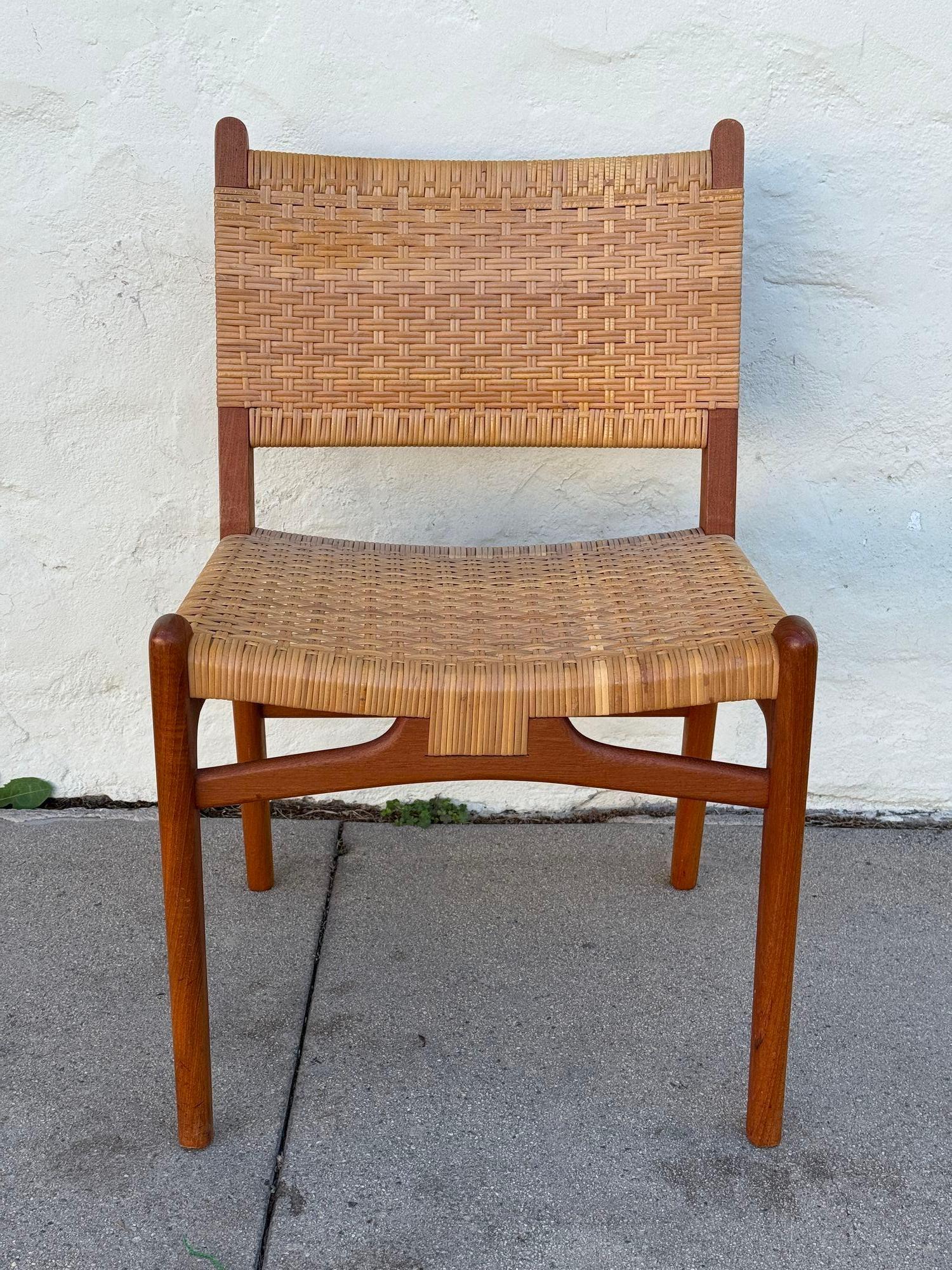 Set di 6 sedie da pranzo Hansen CH-31 disegnate nel 1956 e prodotte da Carl Hansen & Son. Firmato con Label alla barella.