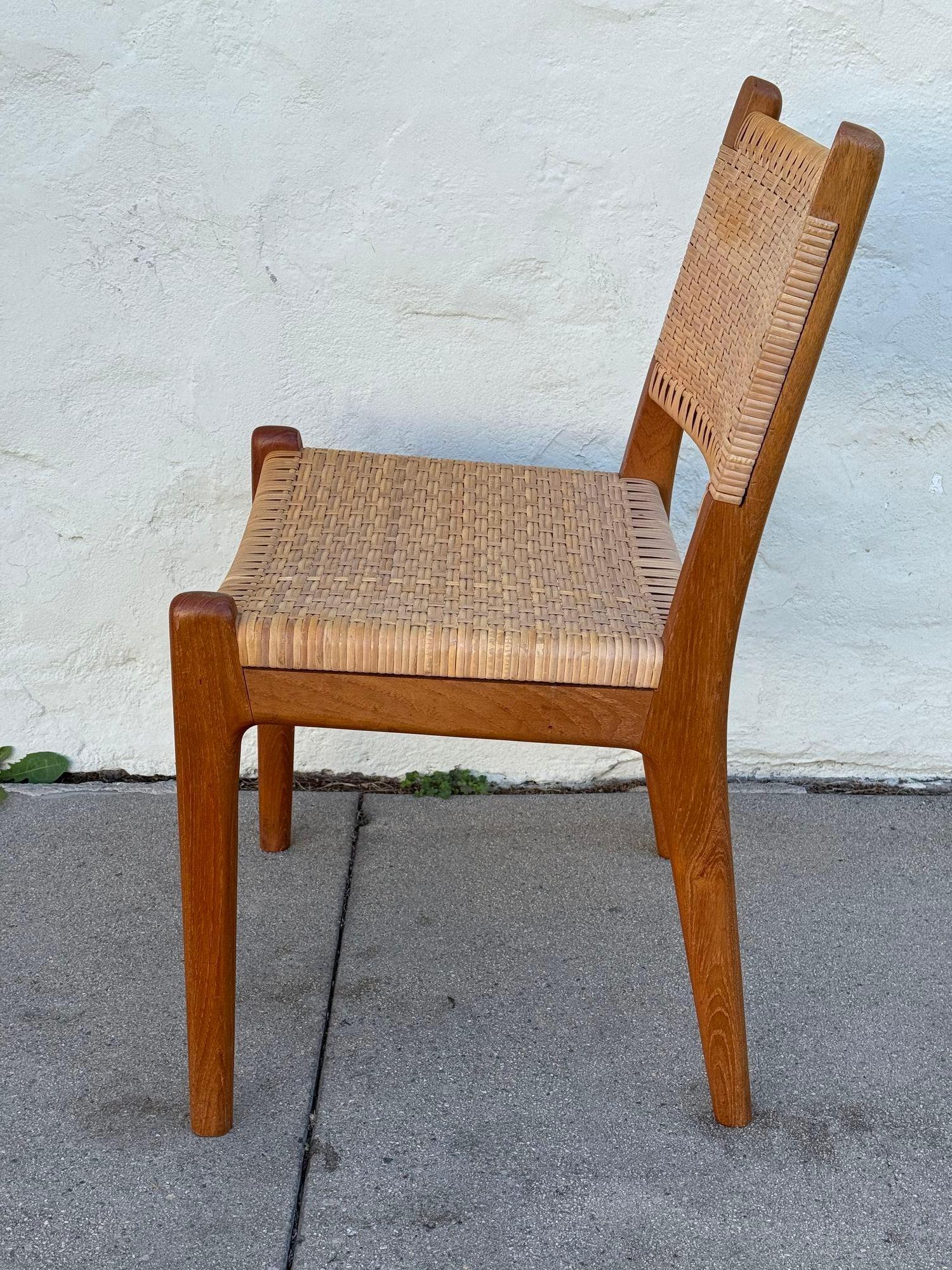 Scandinavo moderno Set di 6 sedie da pranzo Hans Wegner CH-31 in vendita