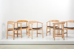 Set of 6 Hans Wegner PP203 Chairs in Oak and Black Leather for PP Møbler