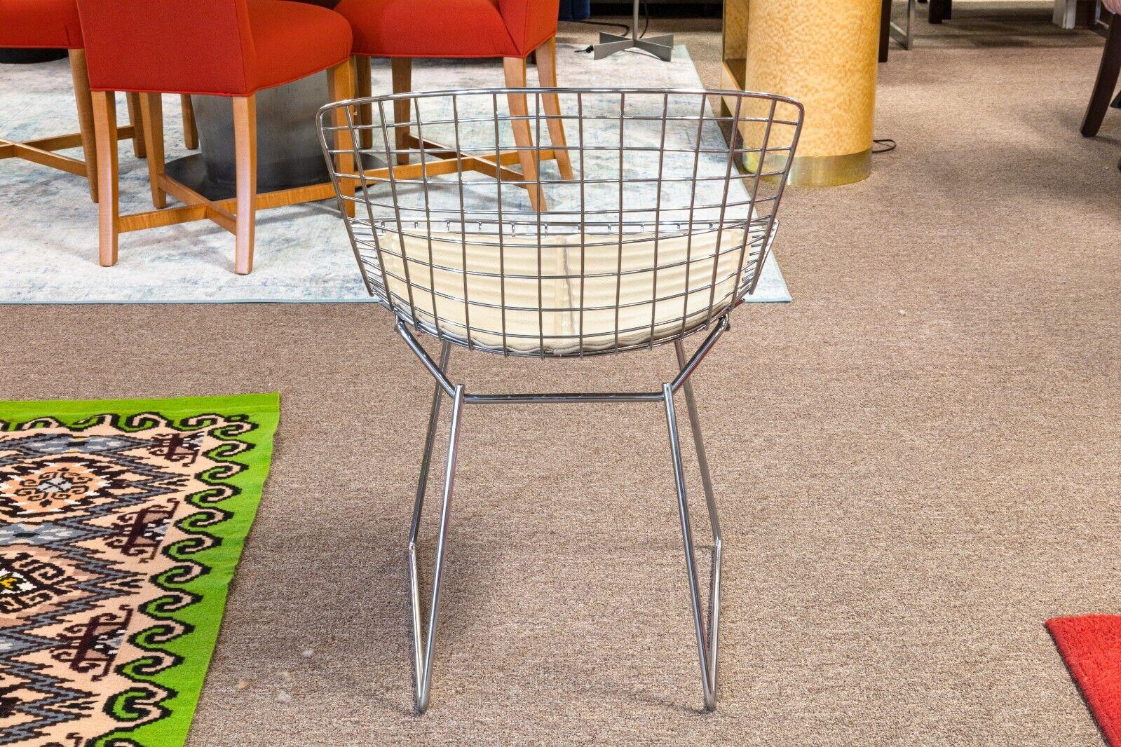 Satz von 6 Harry Bertoia für Knoll Draht-Beistellstühlen aus braunem Leder, Mid-Century Modern (Chrom) im Angebot