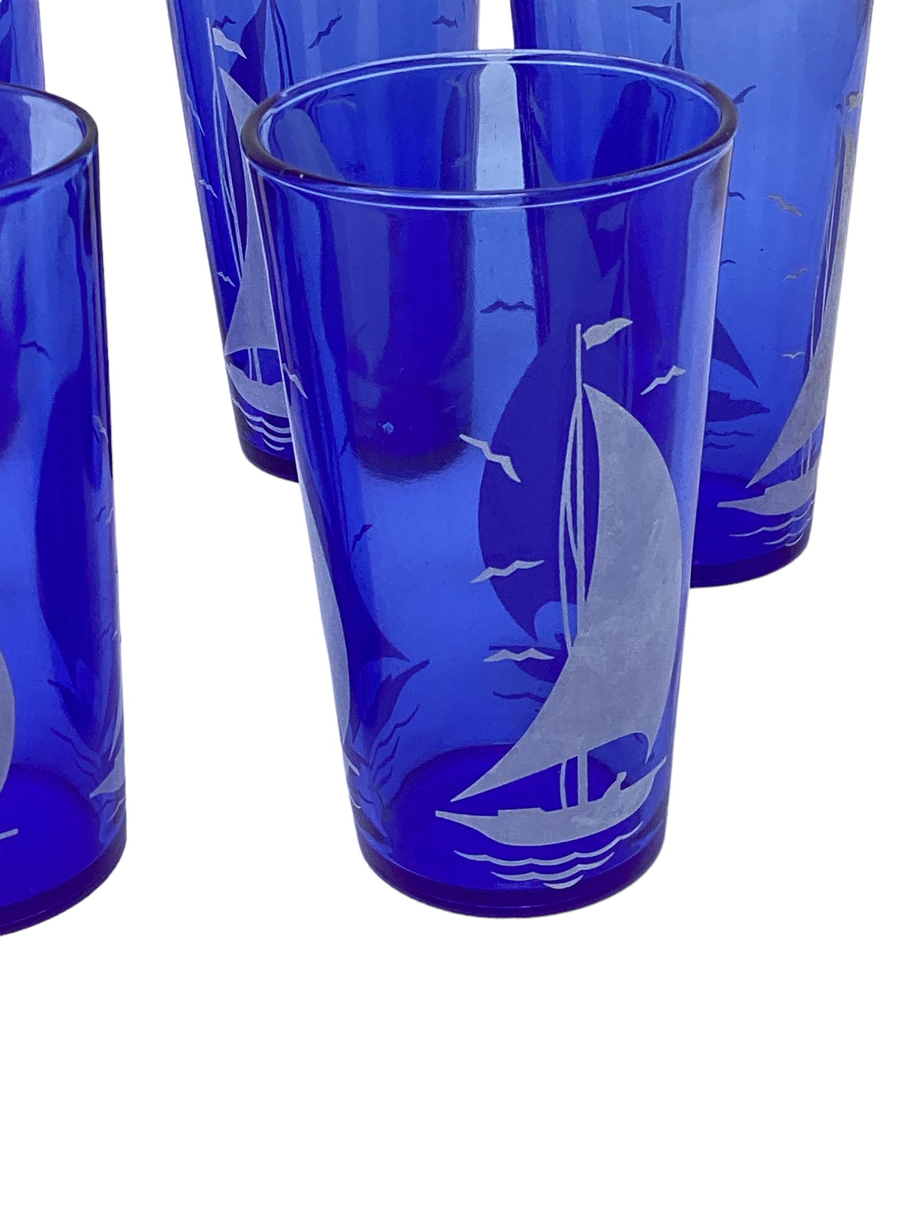 Set of 6 Hazel-Atlas Art Deco Cobalt Tumblers with White Sailboats In Good Condition For Sale In Chapel Hill, NC
