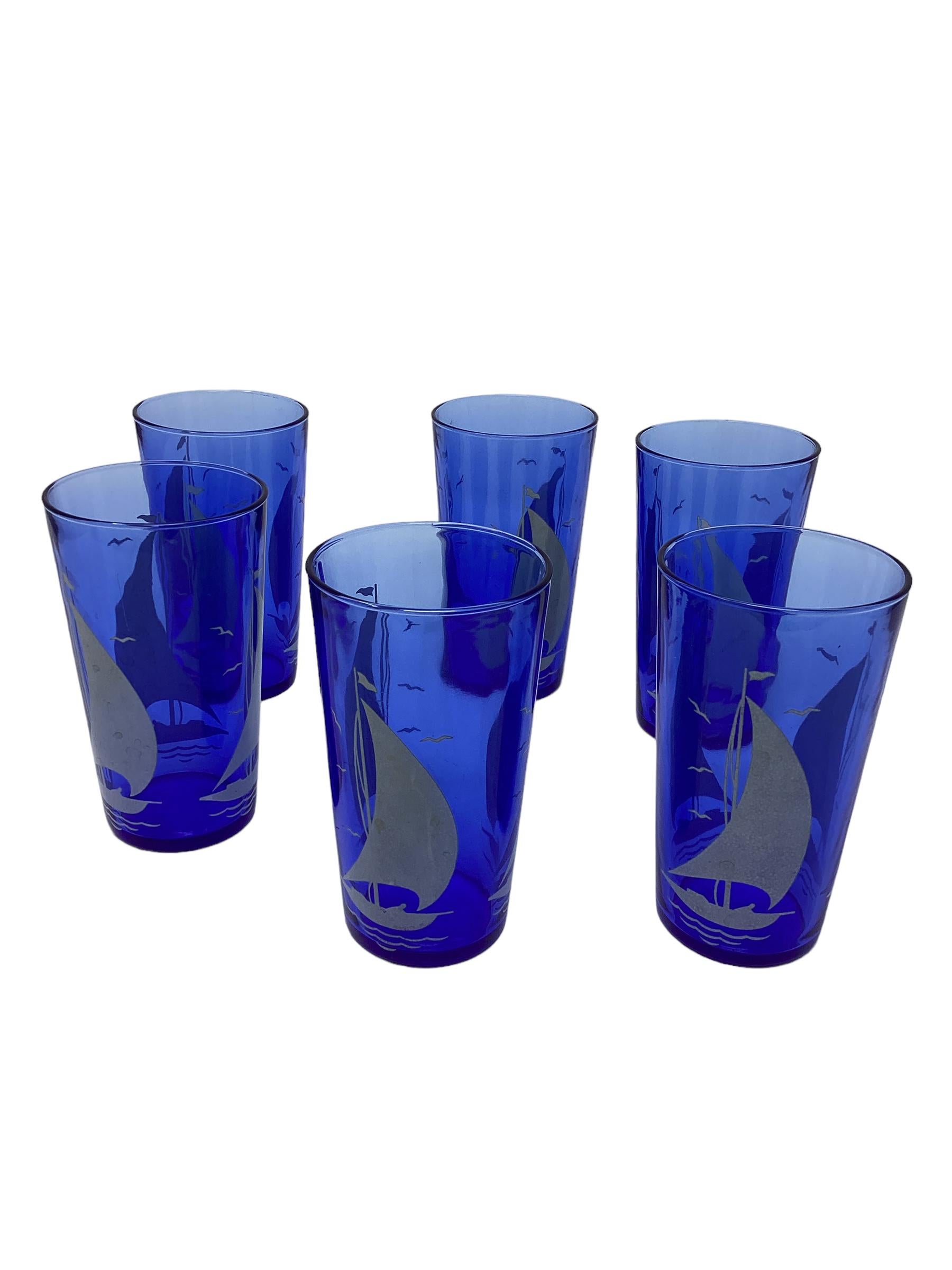 Set of 6 Hazel-Atlas Sailboats Tumblers In Good Condition For Sale In Chapel Hill, NC