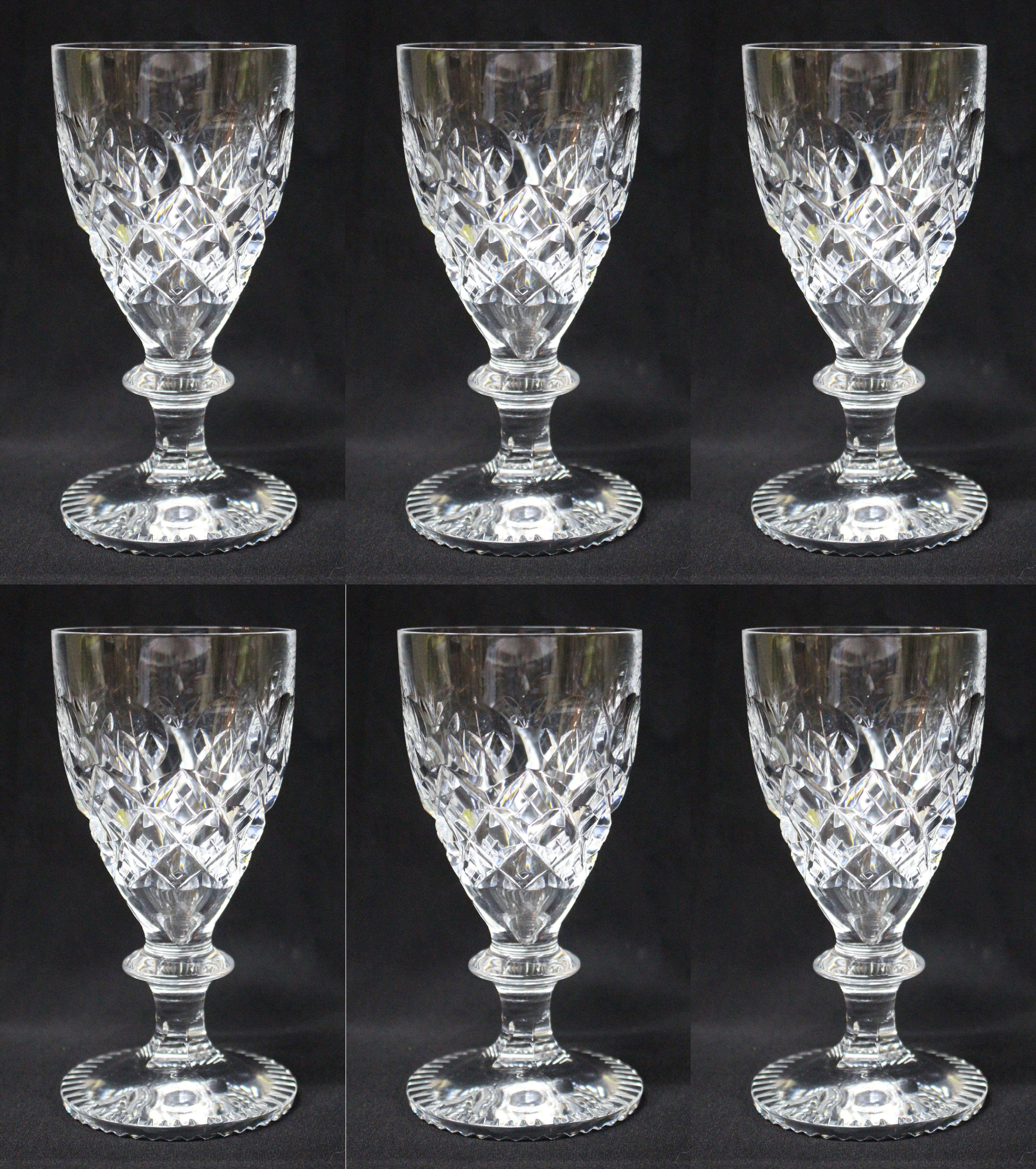 Set of 6 heavy cut glass English wine glasses


Very nice quality set of 6 fine cut crystal wine glass goblets.

Manufactured in the famous Stourbridge glassworks in England, c.1950

Measures: Top diameter: 7.5 cm / 3 3/4 in

Height: 15.5