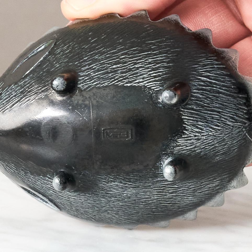 Set of 6 Hedgehog Ashtray / Bowls in Metal, Mid-century For Sale 4