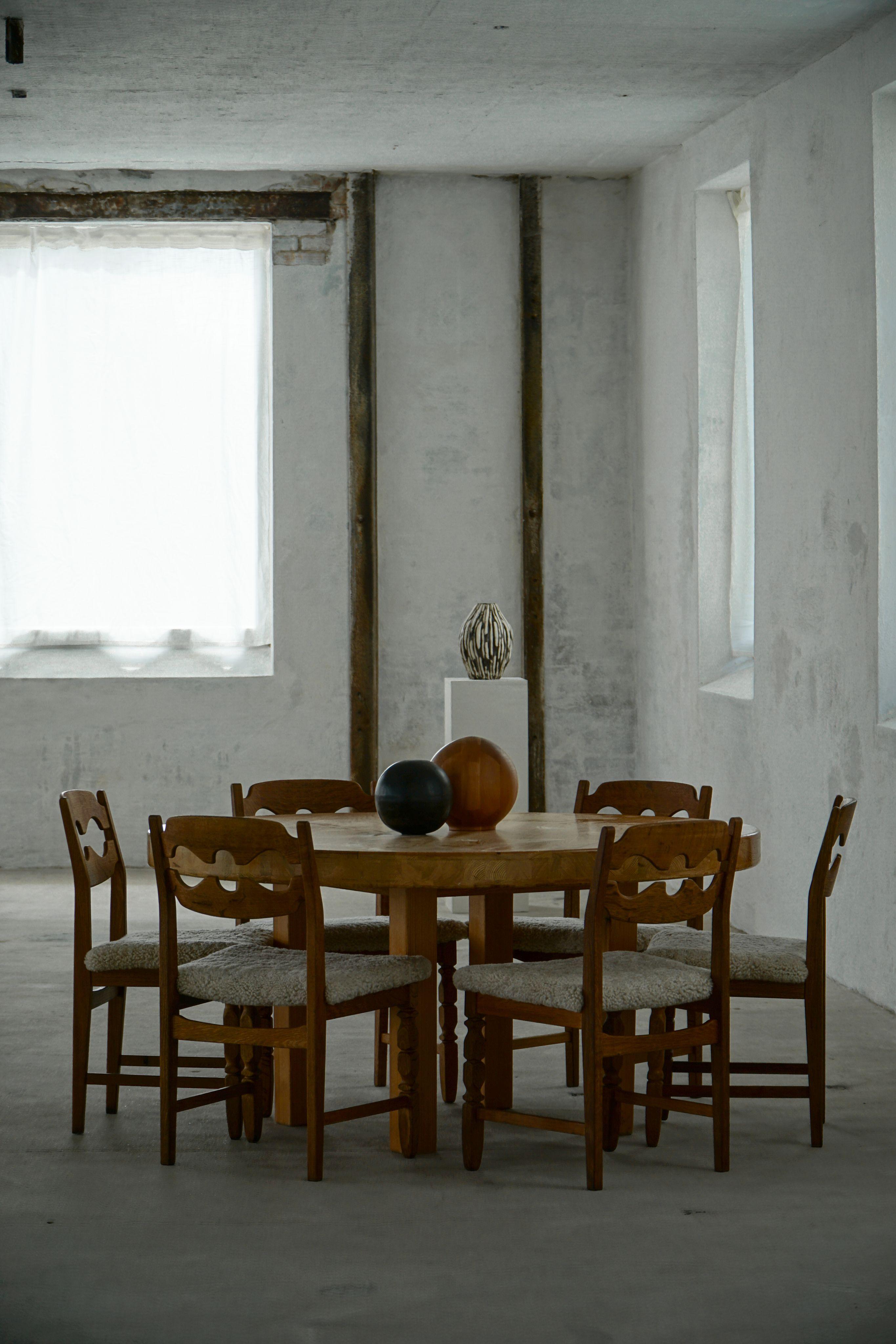 Danish Set of 6 Henning Kjærnulf “Razorblade” Dining Chairs in Oak & Lambswool, 1960s For Sale