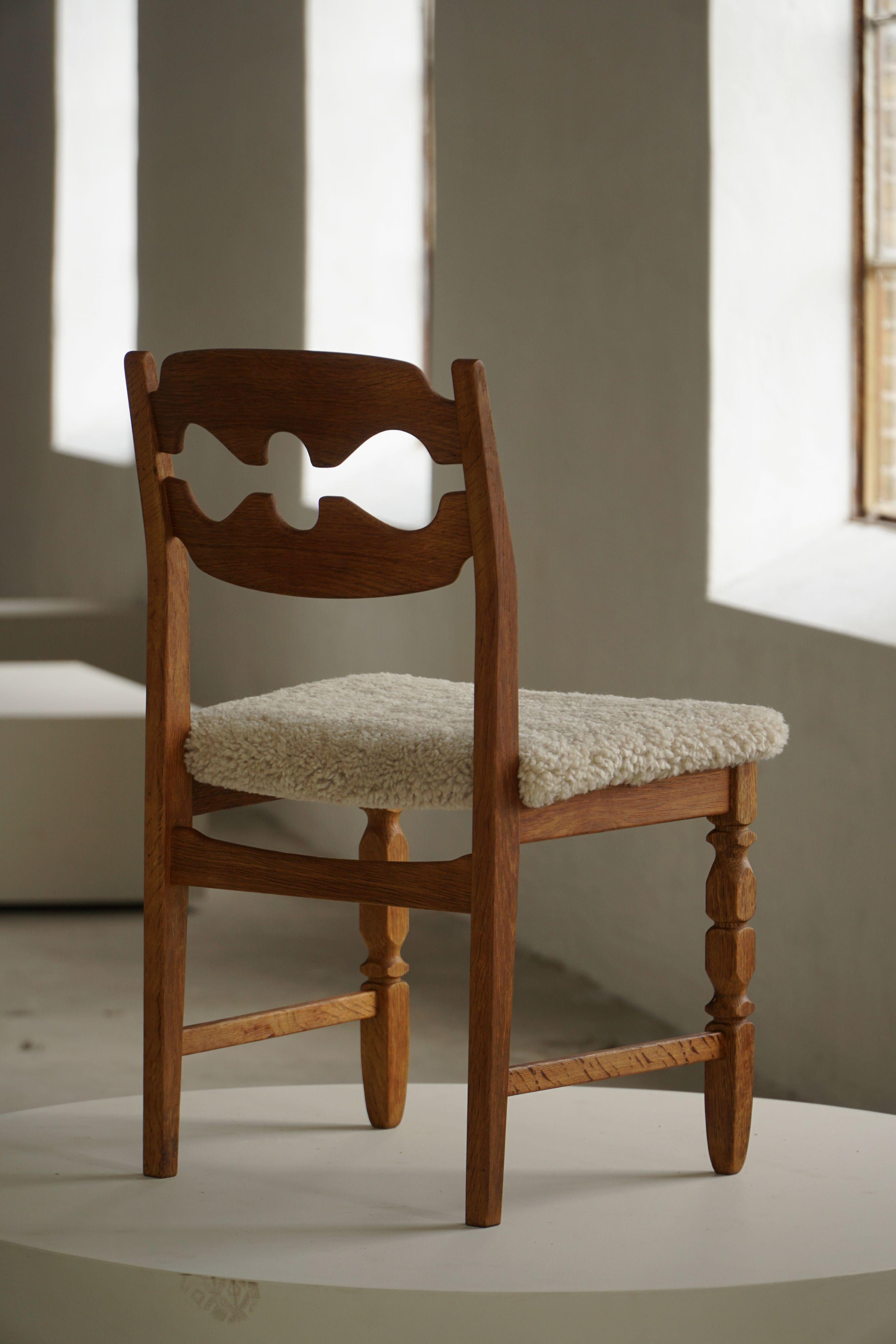 Set of 6 Henning Kjærnulf “Razorblade” Dining Chairs in Oak & Lambswool, 1960s For Sale 7