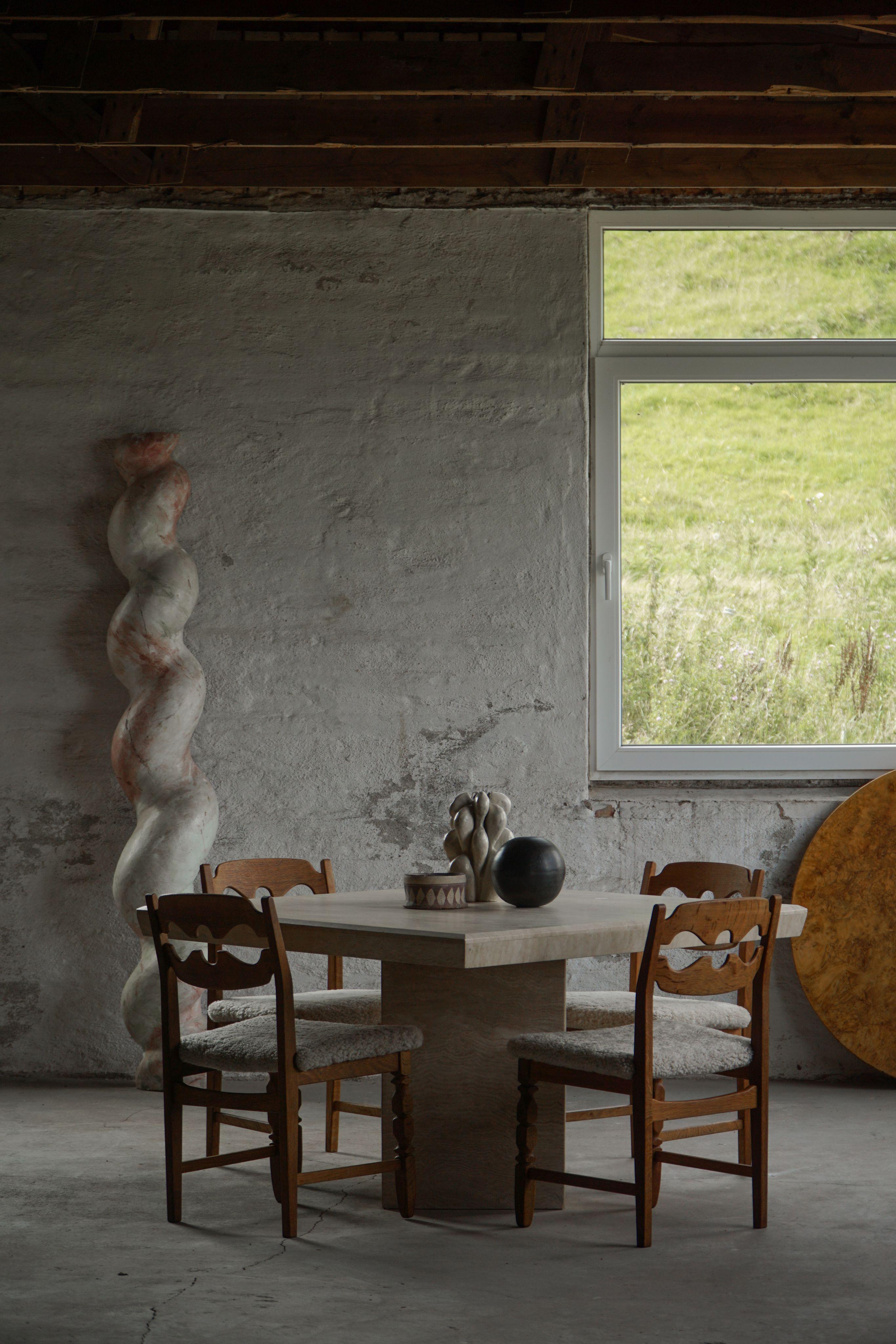 Set of 6 Henning Kjærnulf “Razorblade” Dining Chairs in Oak & Lambswool, 1960s In Good Condition For Sale In Odense, DK