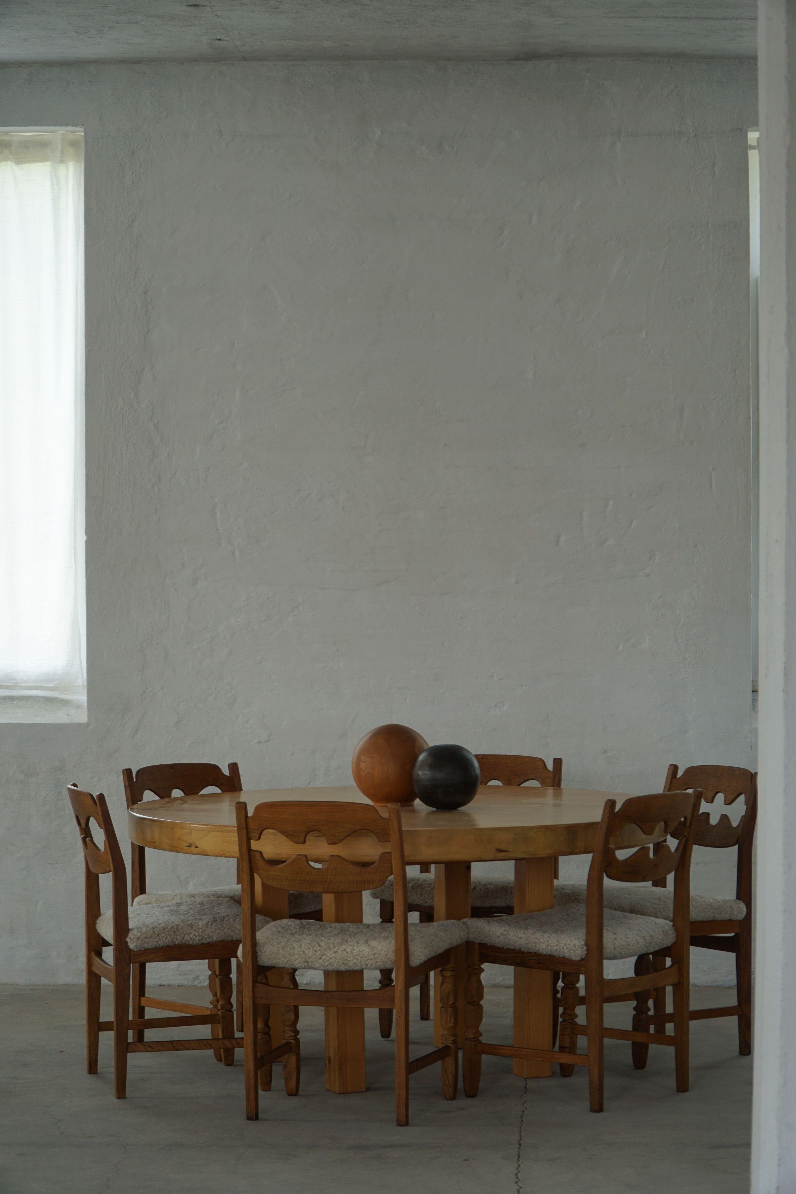 Set of 6 Henning Kjærnulf “Razorblade” Dining Chairs in Oak & Lambswool, 1960s For Sale 2