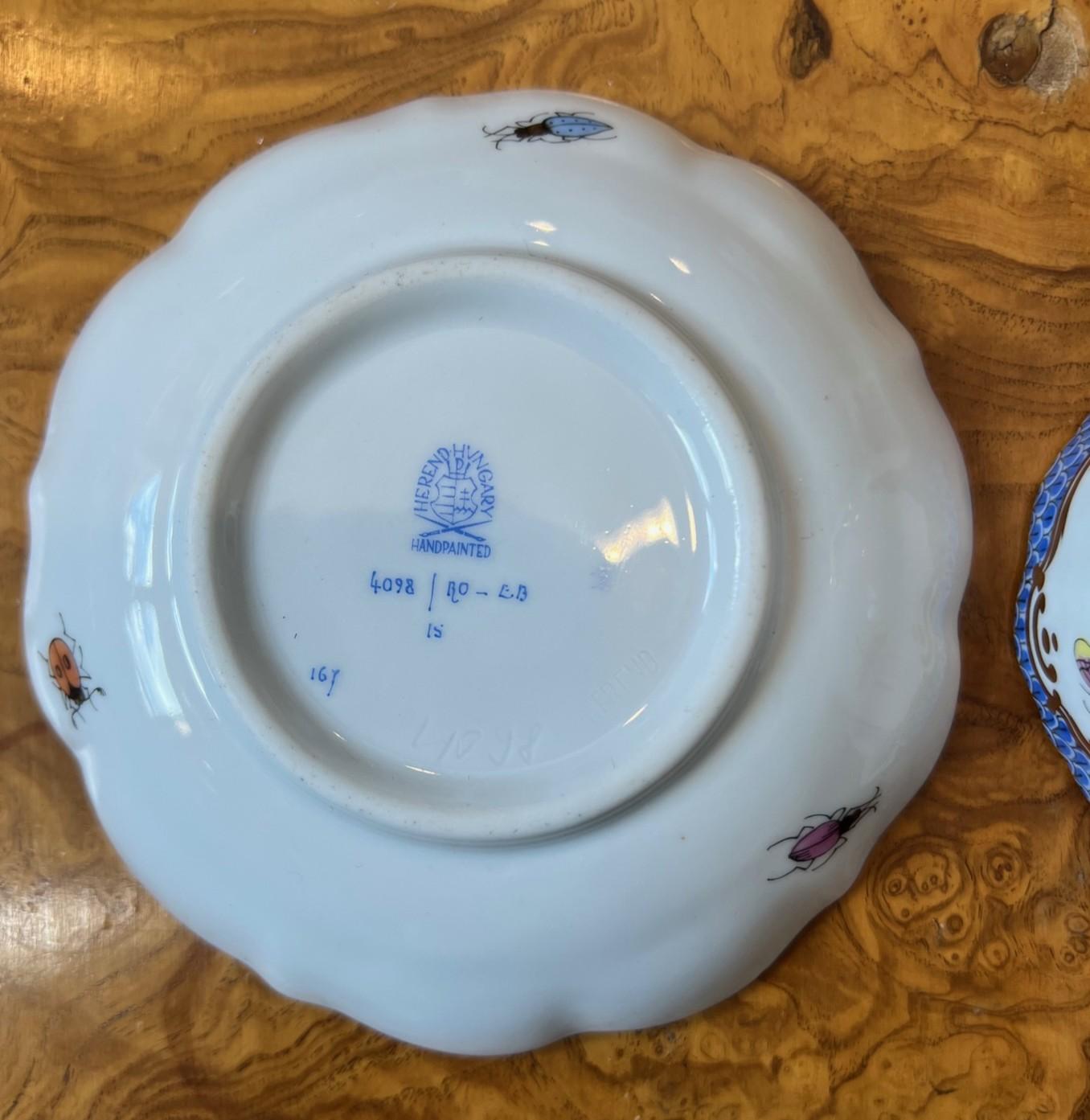 Juego de 6 tazas y platillos pintados a mano Herend - Varios motivos en venta 2