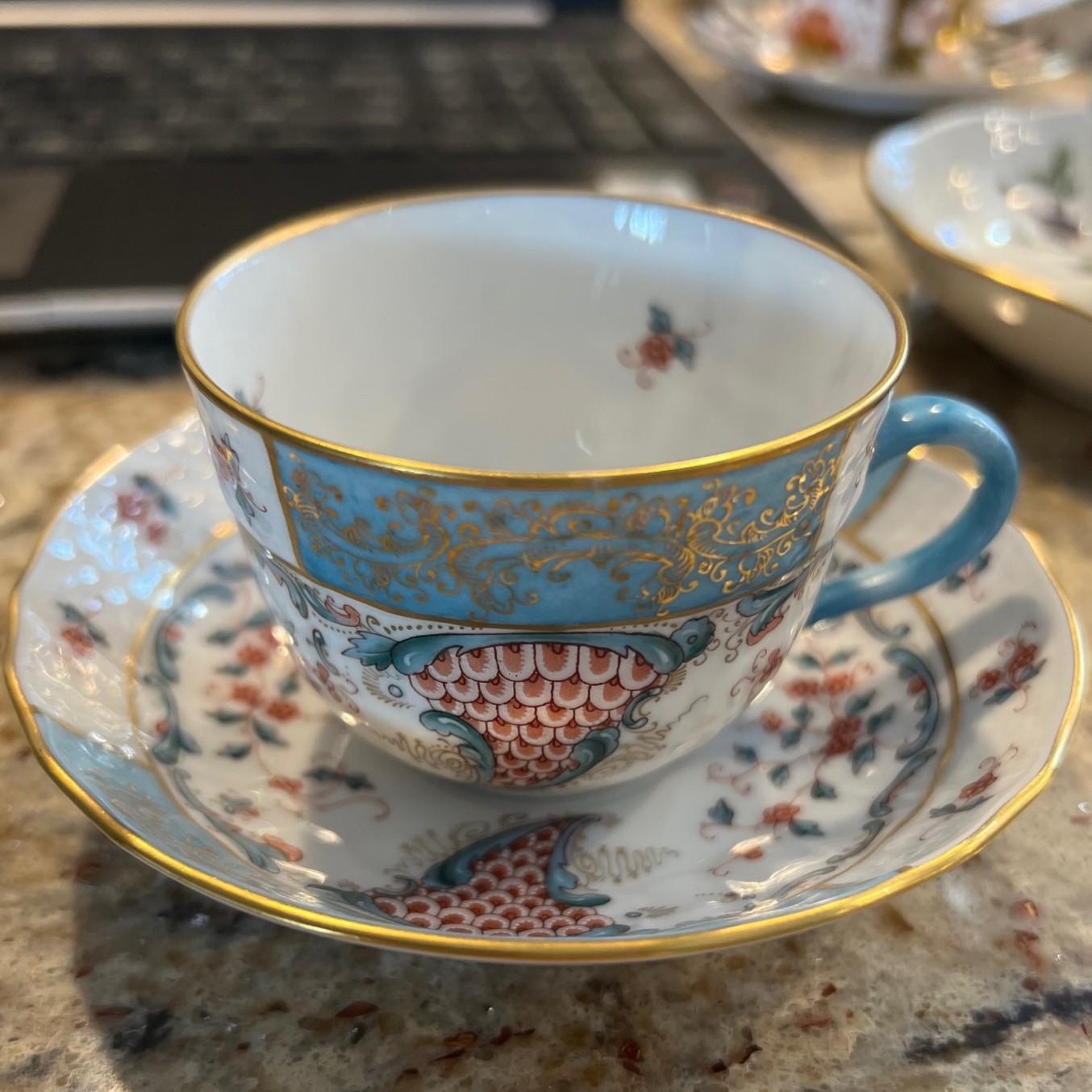 Juego de 6 tazas y platillos pintados a mano Herend - Varios motivos en Bueno estado para la venta en Morristown, NJ
