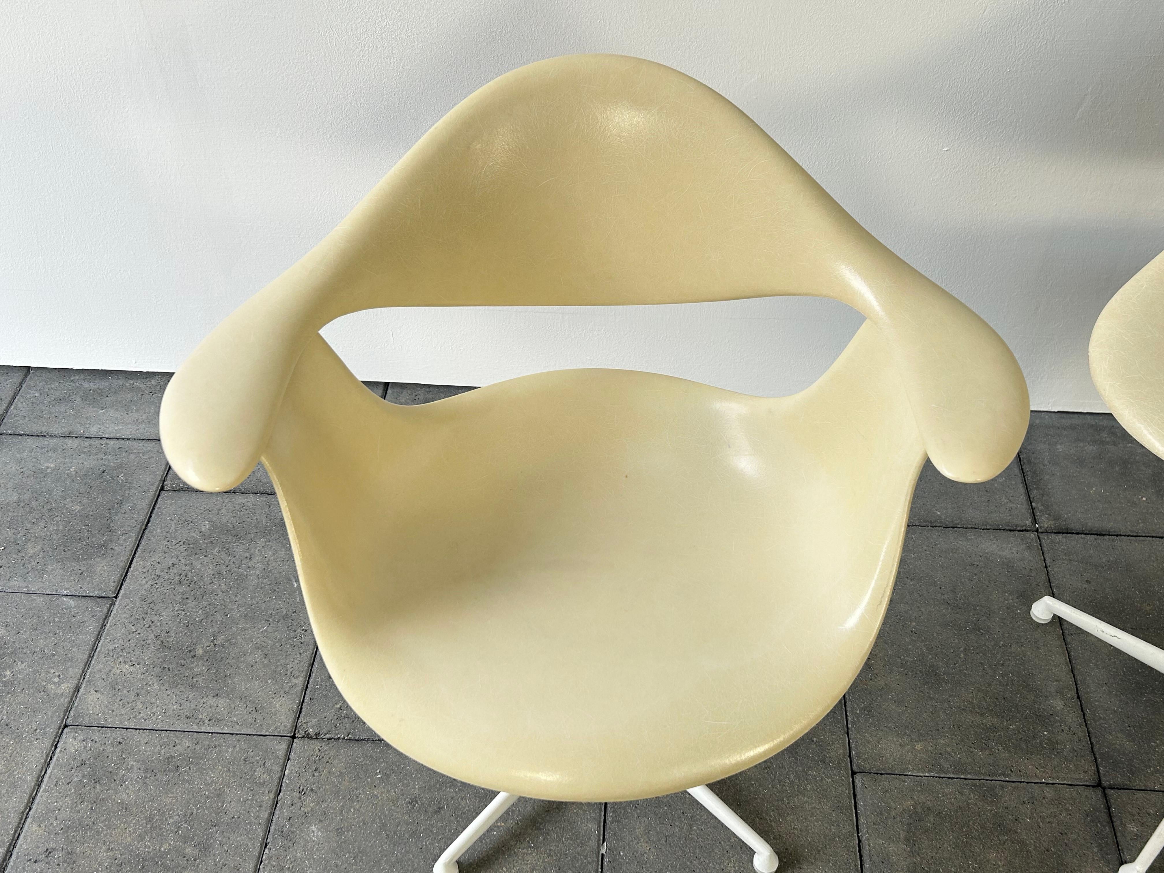 Set of 6 Herman Miller DAF Chairs Designed by George Nelson in 1958 For Sale 10