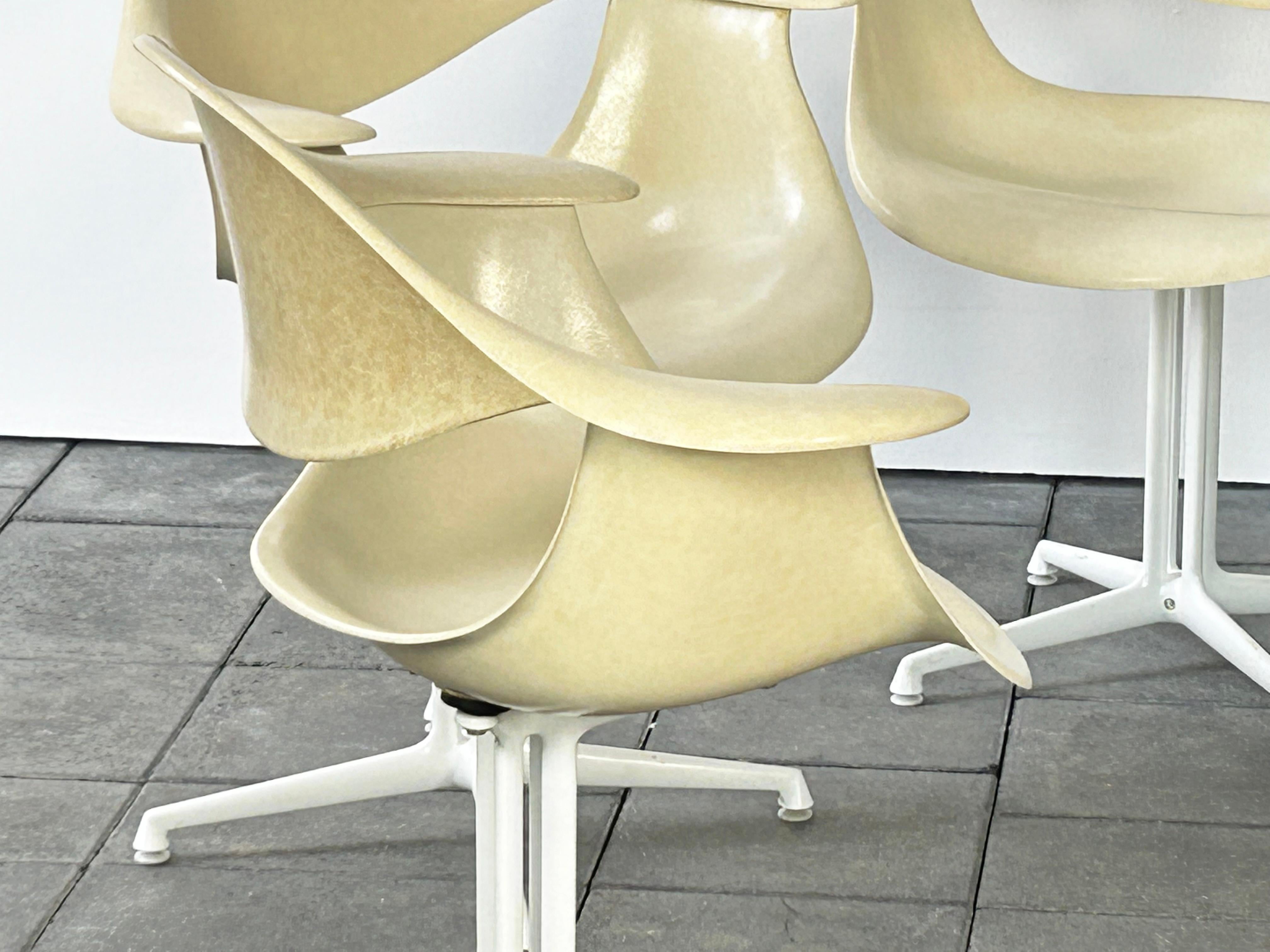 20th Century Set of 6 Herman Miller DAF Chairs Designed by George Nelson in 1958 For Sale