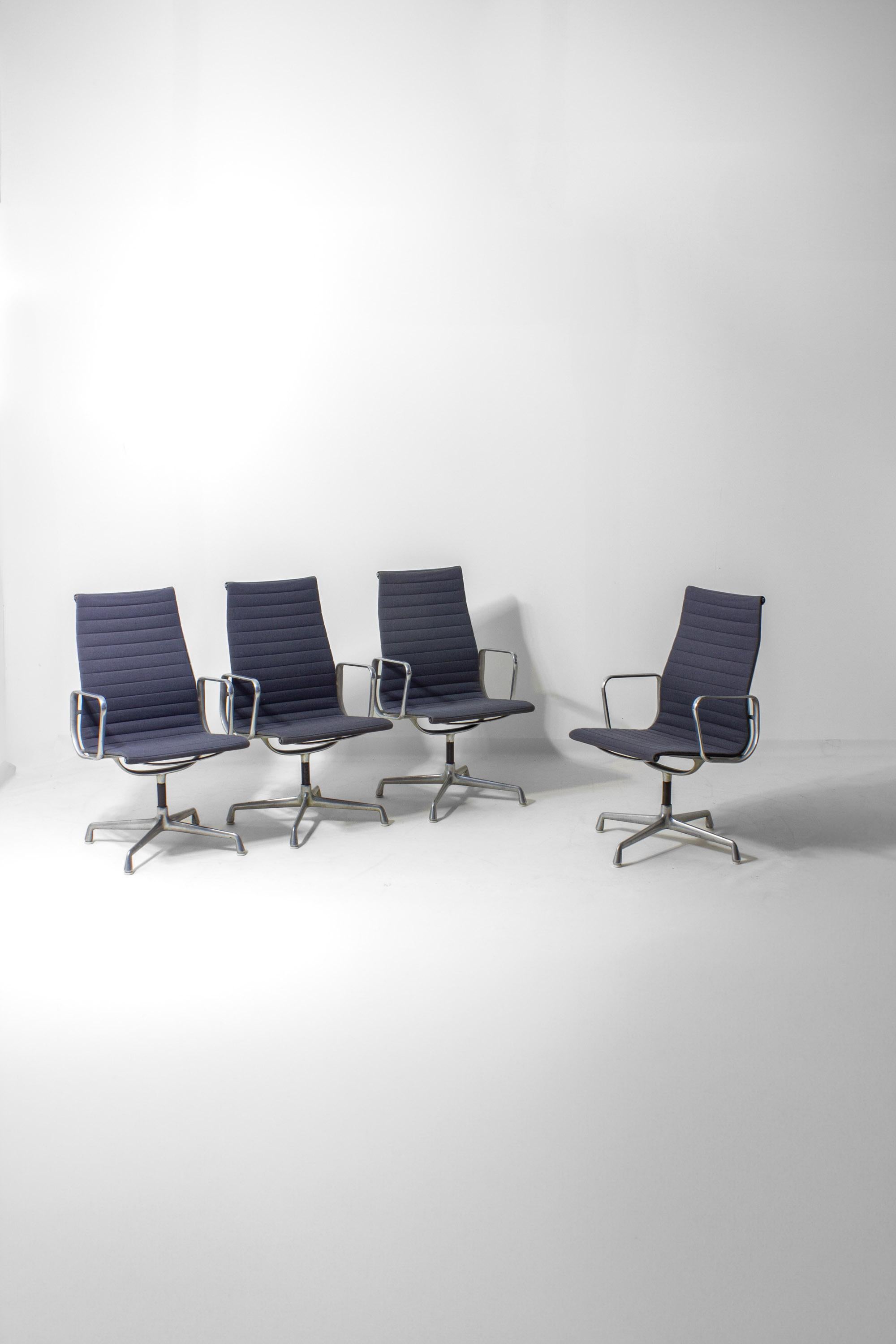 Set of 6 Herman Miller EA109 office chairs in blue grey fabric, 1980s im Angebot 6